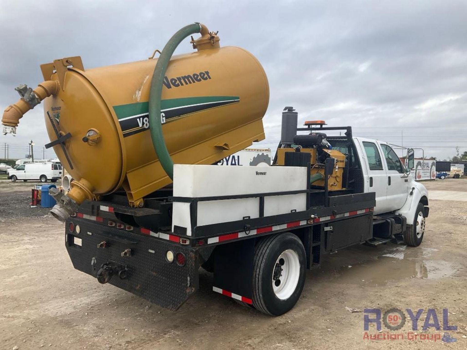 2000 Ford F650 SuperDuty Crew Cab Vermeer V800G Vacuum Truck - Image 3 of 49