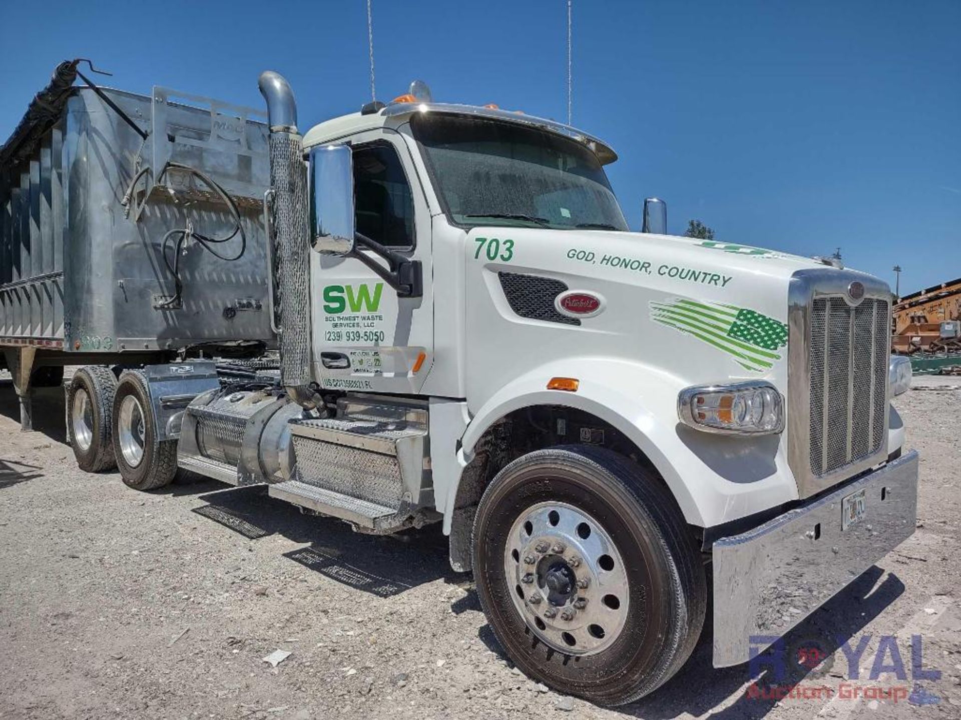 2022 Peterbuilt 567 T/A Day Cab Truck Tractor With Wet Kit - Image 2 of 55