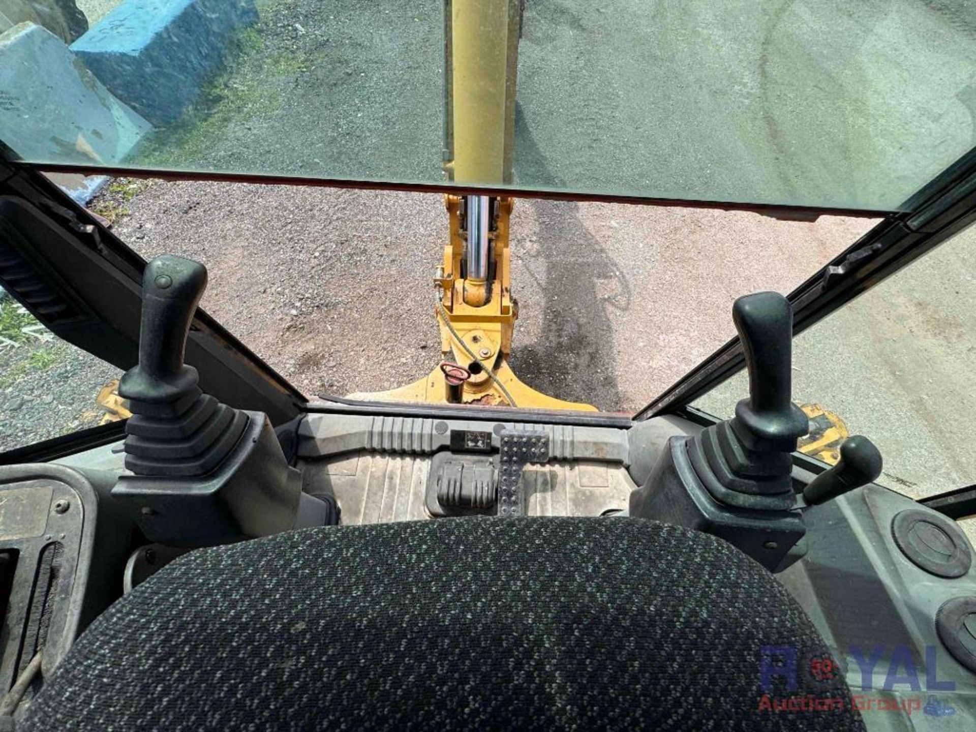 2004 Caterpillar 430D 4x4 Loader Backhoe - Image 19 of 32