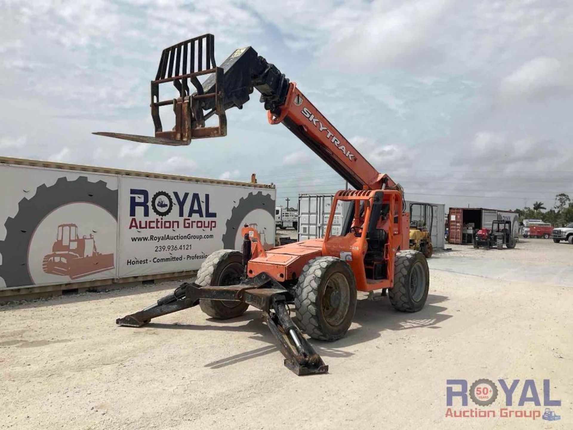 2016 JLG Skytrak 10054 4x4x4 10,000LB Rough Terrain Telehandler