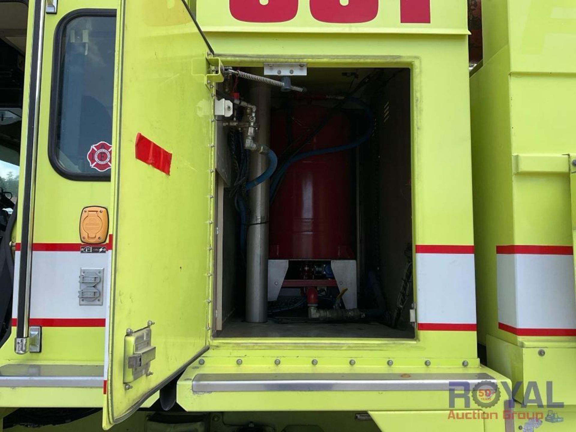 1998 Oshkosh T-series/P-19/Striker T-1500 4x4 Fire Rescue Water Truck - Image 42 of 61