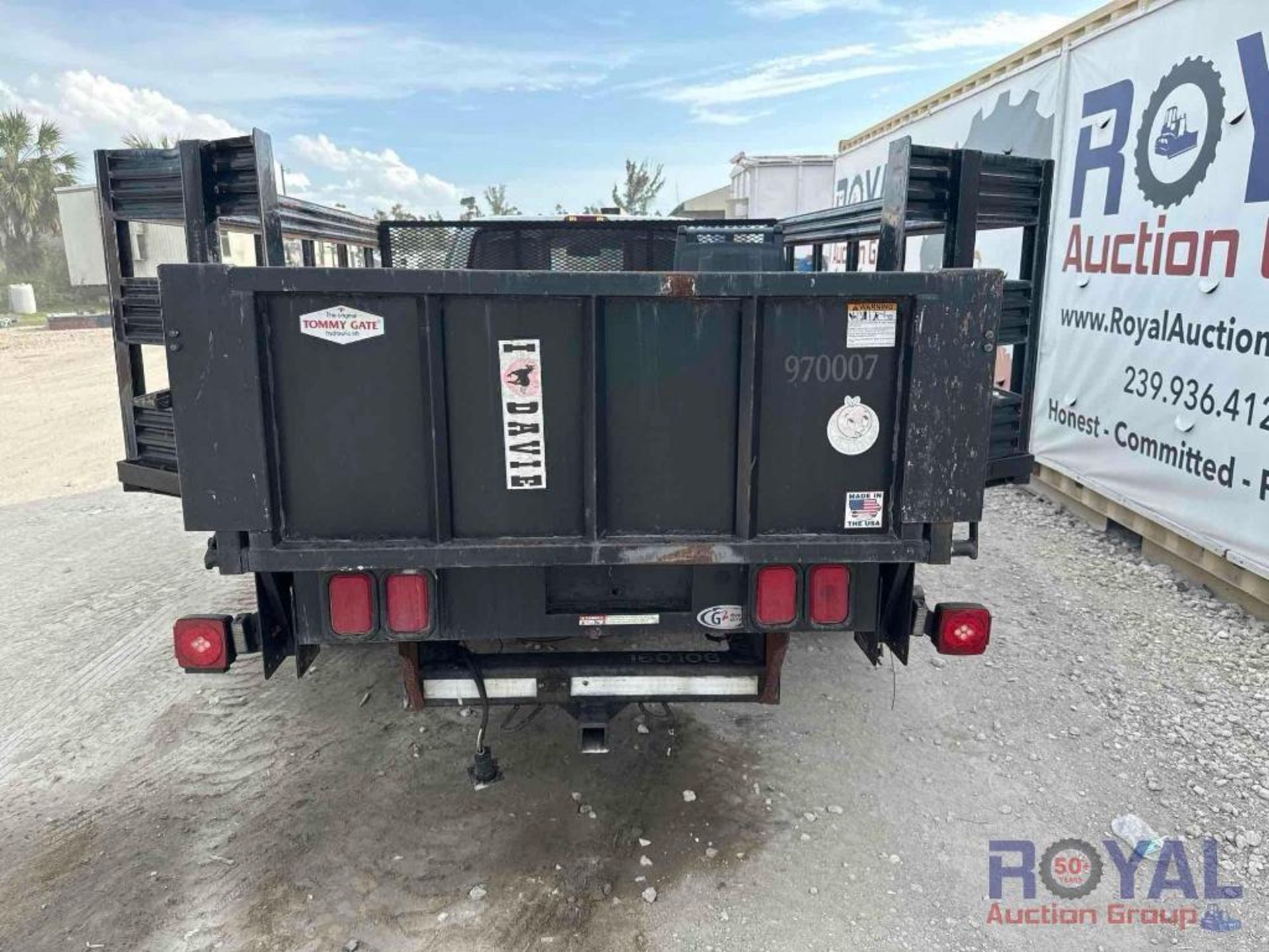 1997 Ford F350 12FT Stake Body Flatbed Truck - Image 19 of 34