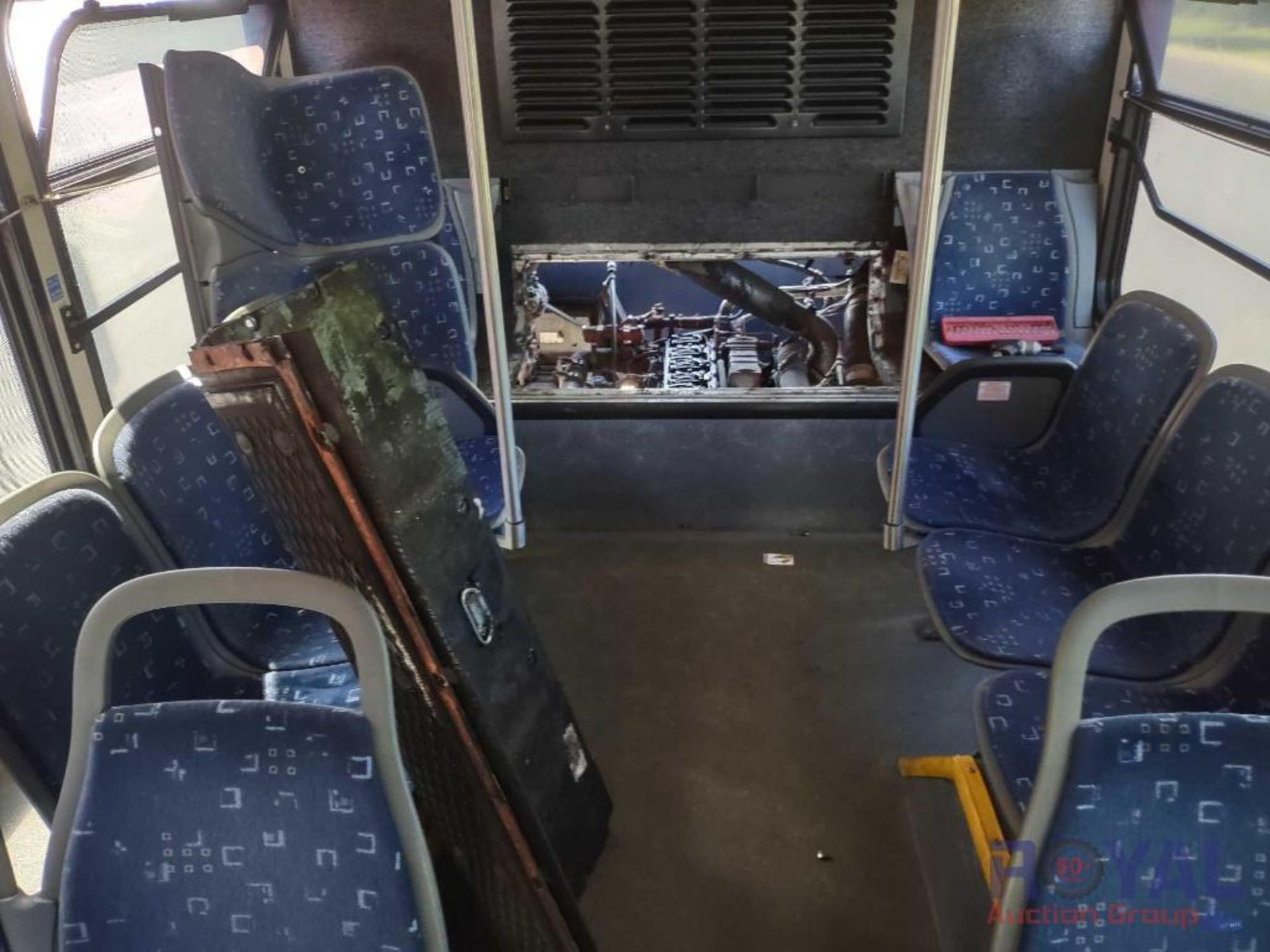 2013 Gillig G30D102N4 Low Floor Passenger Bus - Image 16 of 25