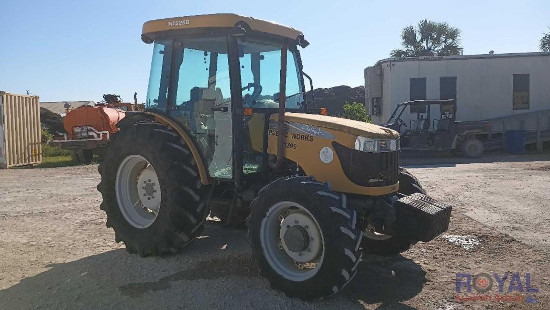 2008 Challenger MT325B 4WD Agricultural Tractor - Image 4 of 24