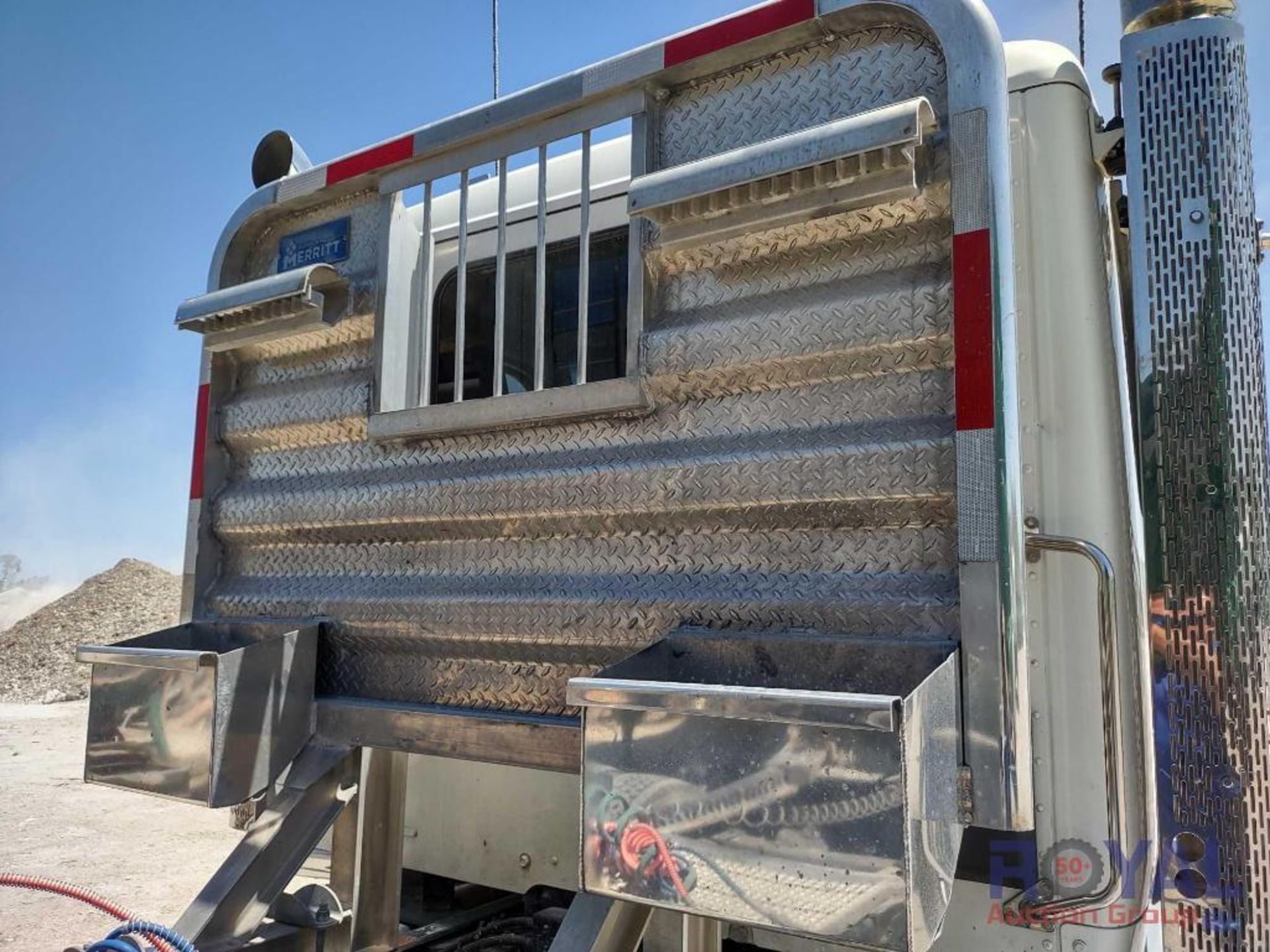 2022 Peterbuilt 567 T/A Day Cab Truck Tractor With Wet Kit - Image 45 of 55