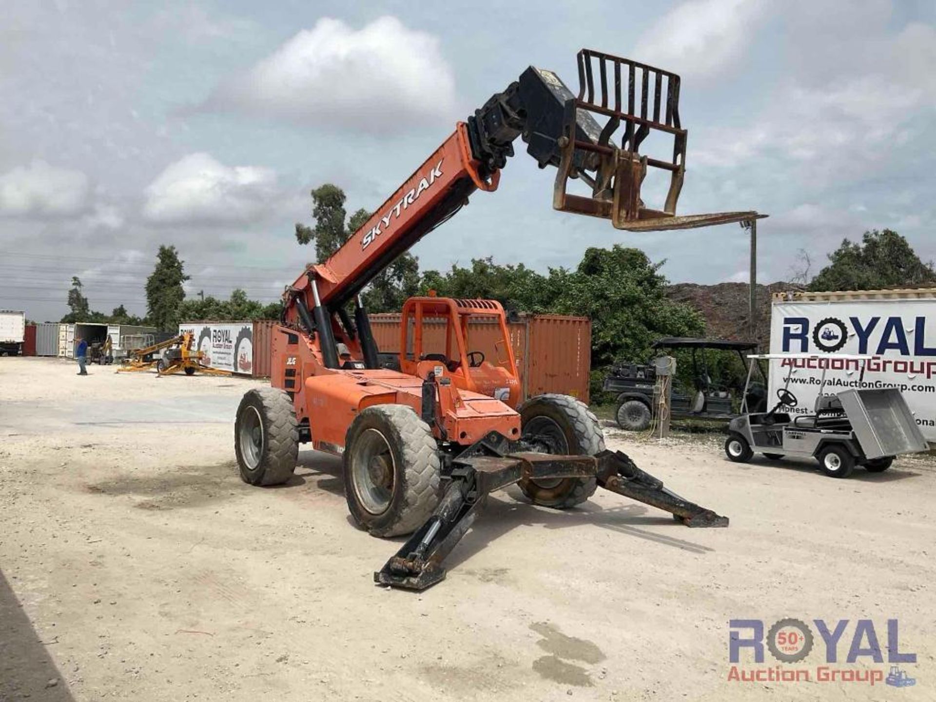 2016 JLG Skytrak 10054 4x4x4 10,000LB Rough Terrain Telehandler - Image 2 of 29