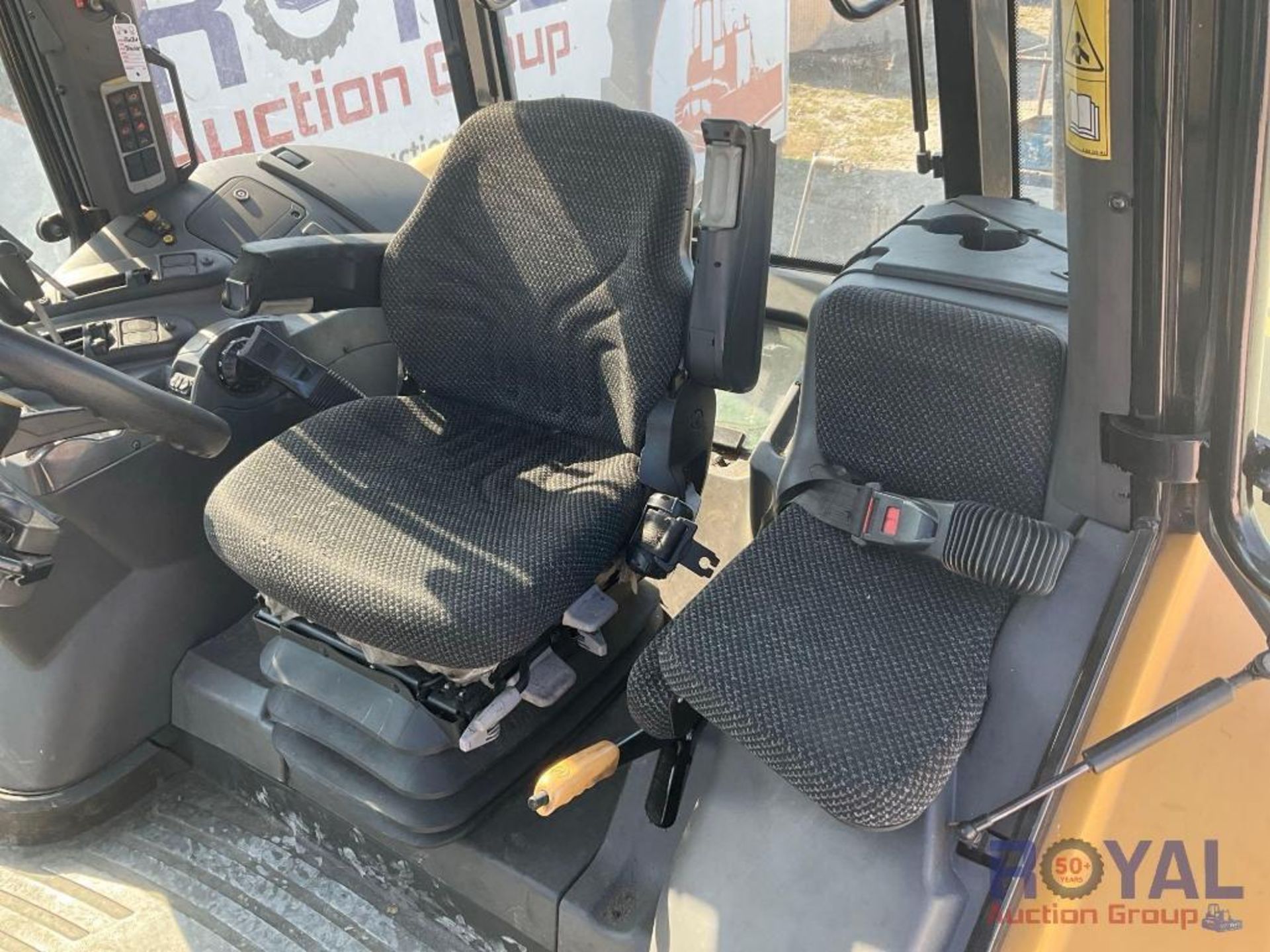 2018 Challenger MT525E 4WD Tractor - Bild 29 aus 36