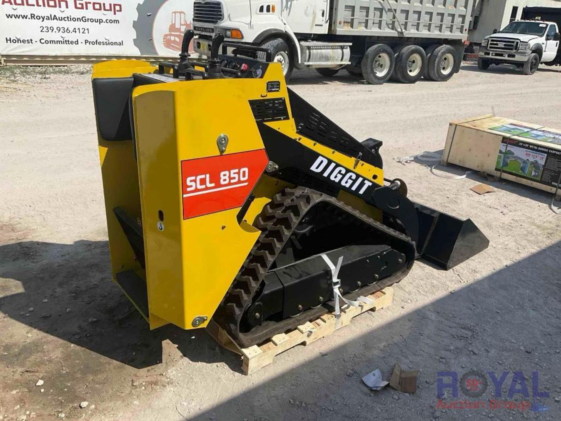 2023 DIGGIT SCL 850 Mini Track Loader Skid Steer - Image 3 of 20