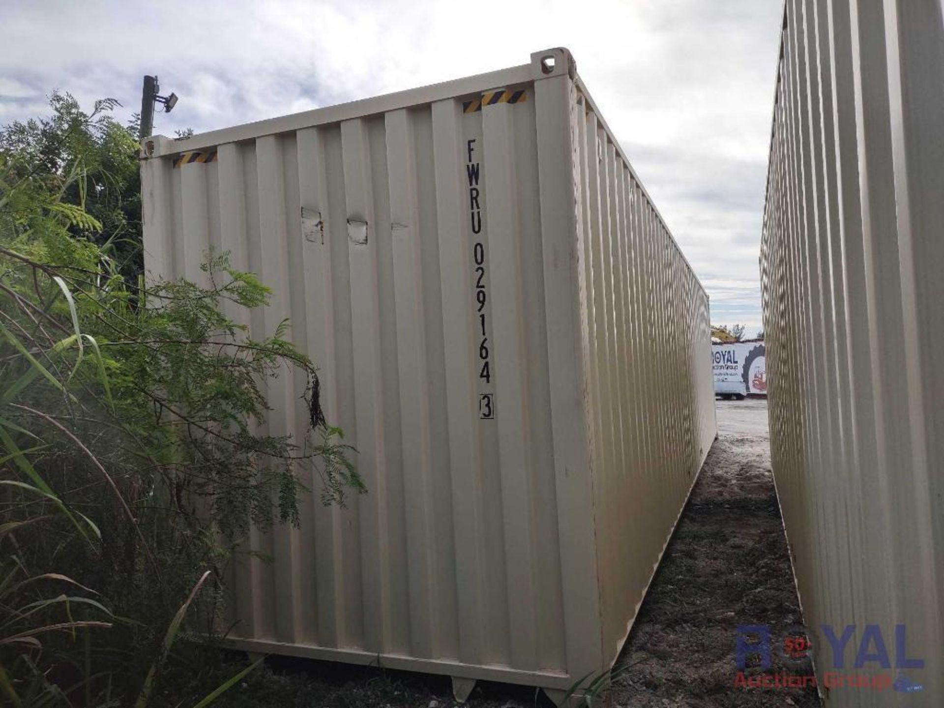 40ft One Time Use Shipping Container - Image 3 of 6