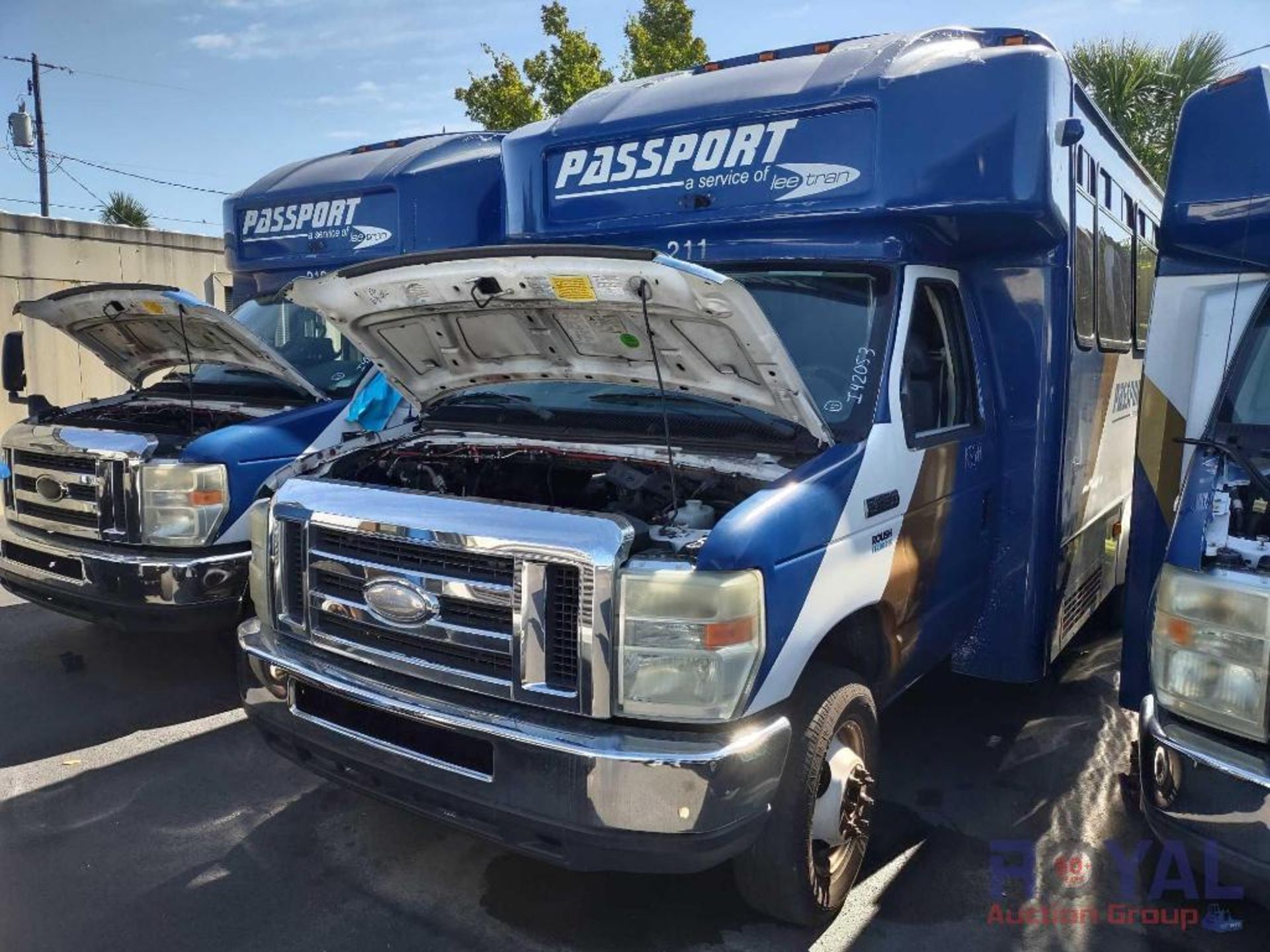 2015 Ford E450 Handicap Shuttle Bus