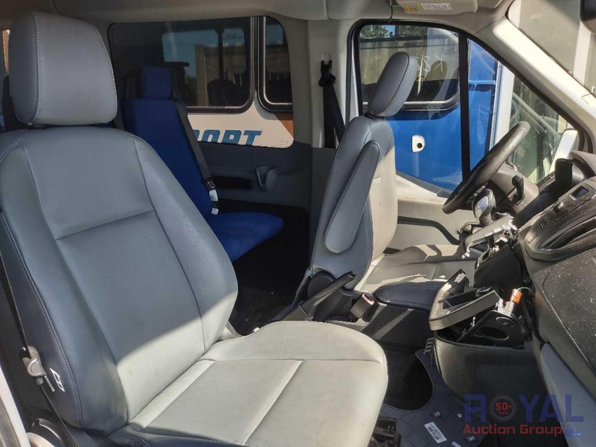 2015 Ford Transit 350 Passenger Van - Bild 18 aus 32