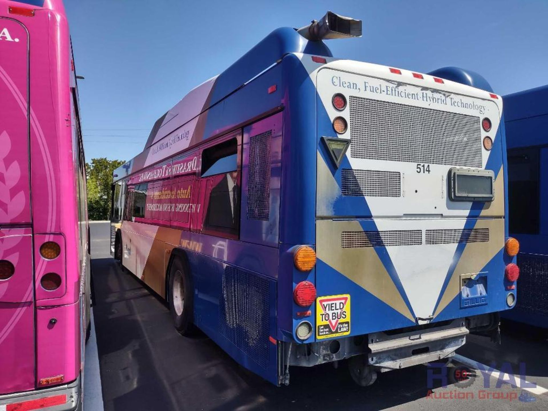 2013 Gillig G30B102N4 Low Floor Passenger Bus - Image 4 of 18