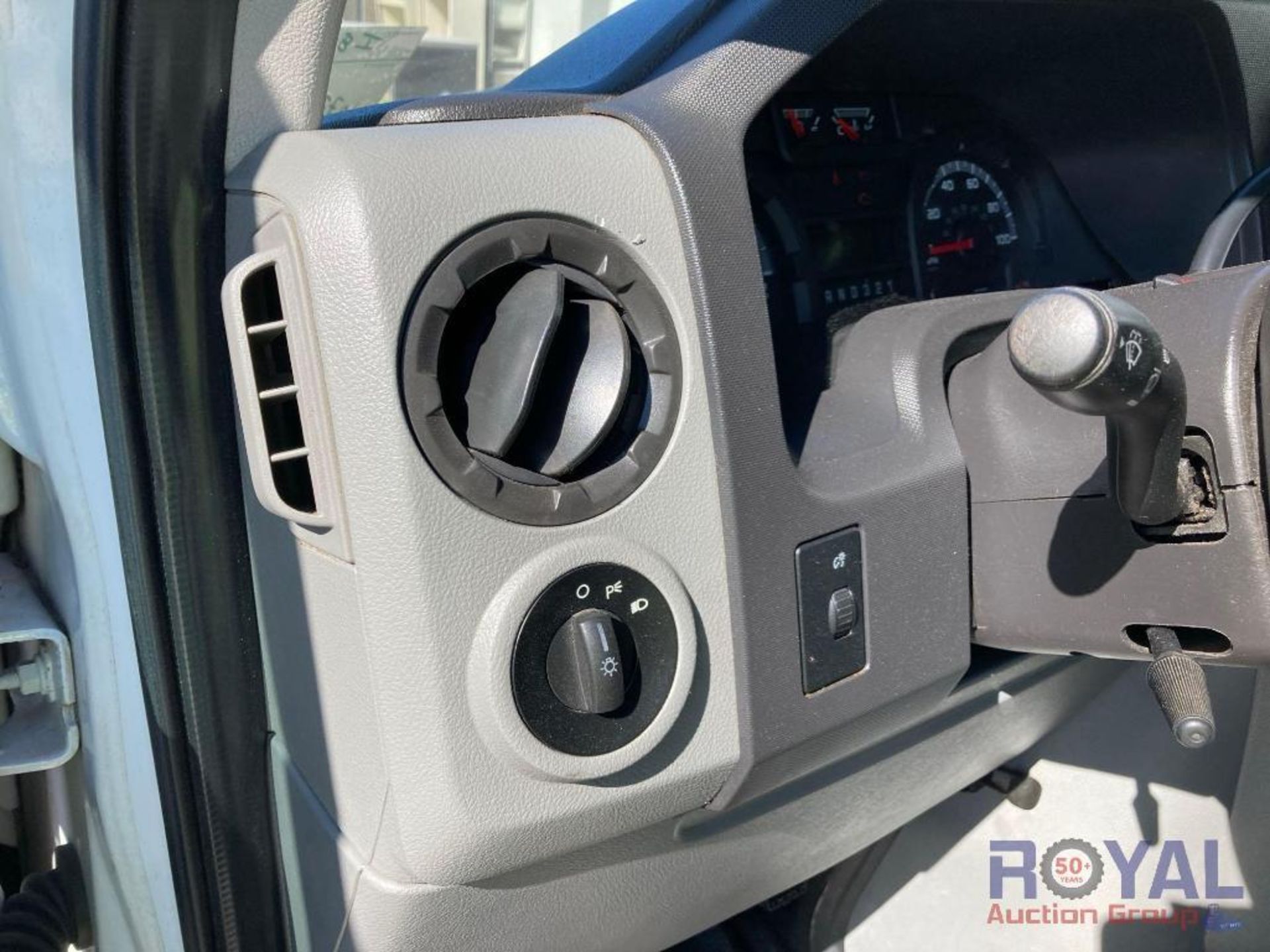 2016 Ford E350 Cutaway Service Van - Image 13 of 31