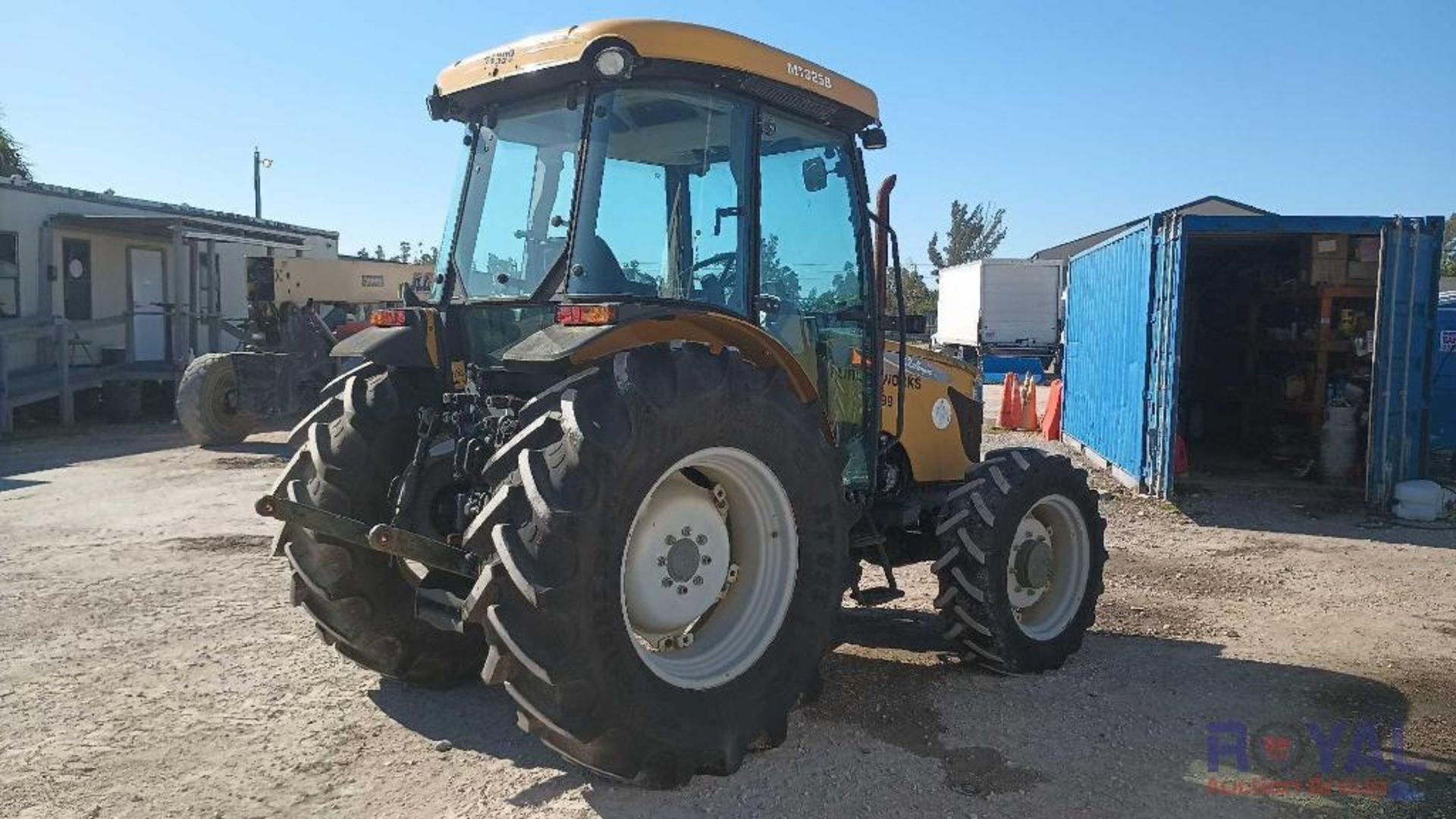 2008 Challenger MT325B 4WD Agricultural Tractor - Image 3 of 24