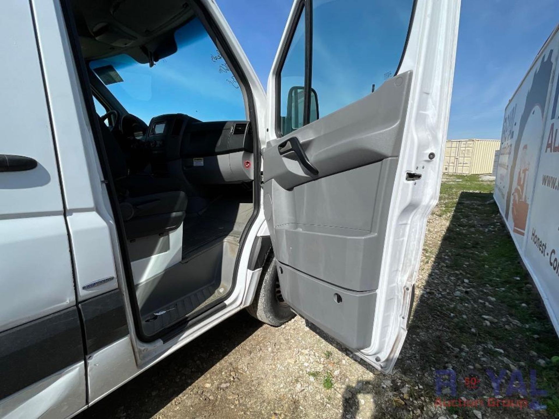 2013 Mercedez Sprinter 2500 Cargo Van - Image 26 of 34