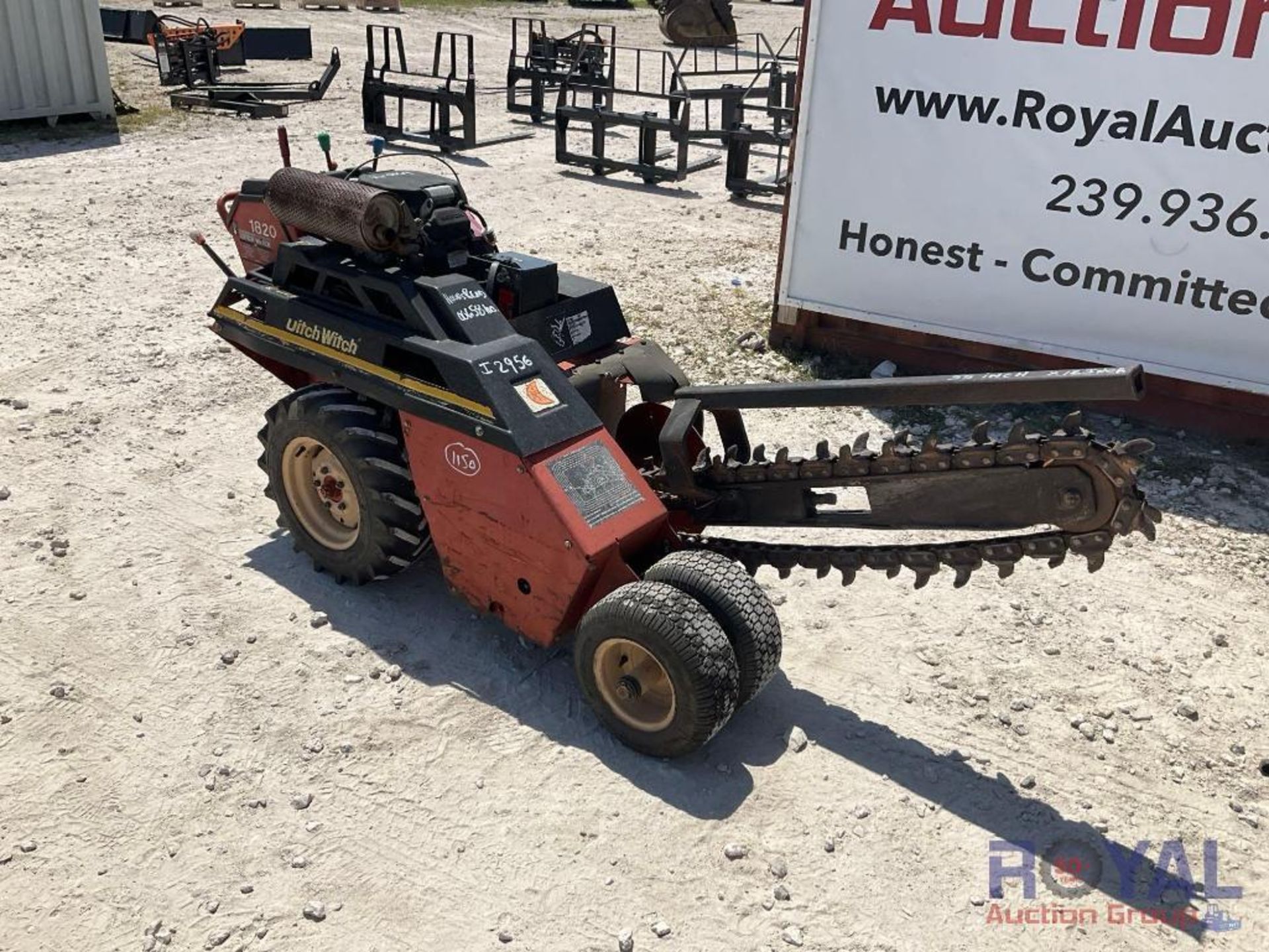 2005 Ditch Witch 1820 Walk Behind Trencher - Bild 2 aus 16