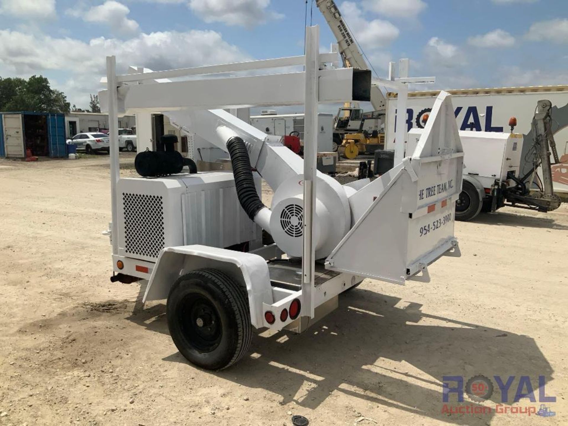 1997 Altec WC616 Wood Chipper - Image 3 of 19