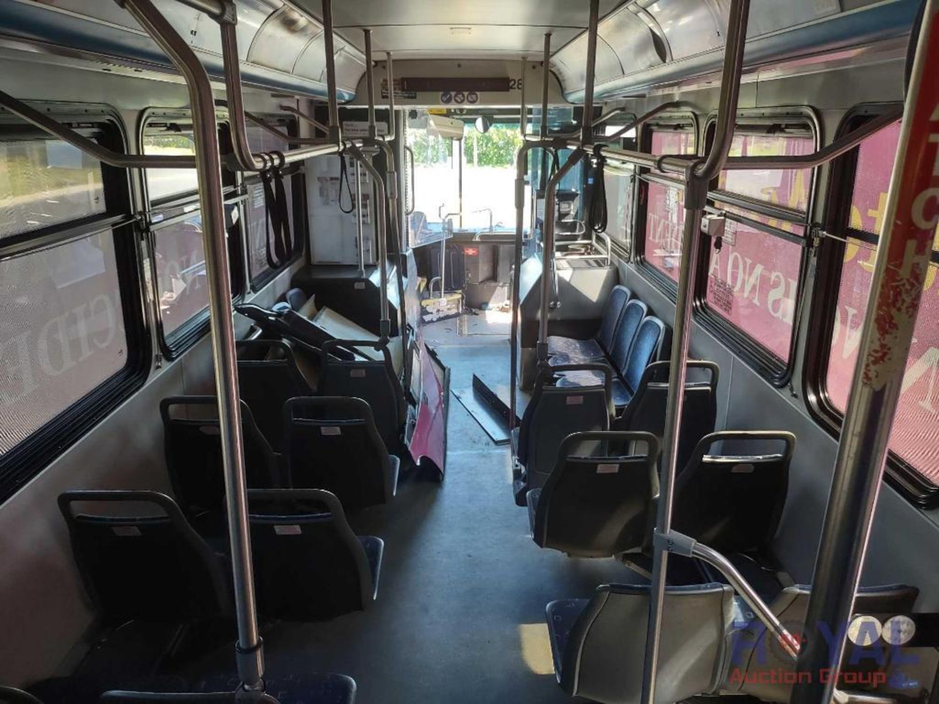 2013 Gillig G30D102N4 Low Floor Passenger Bus - Image 12 of 25