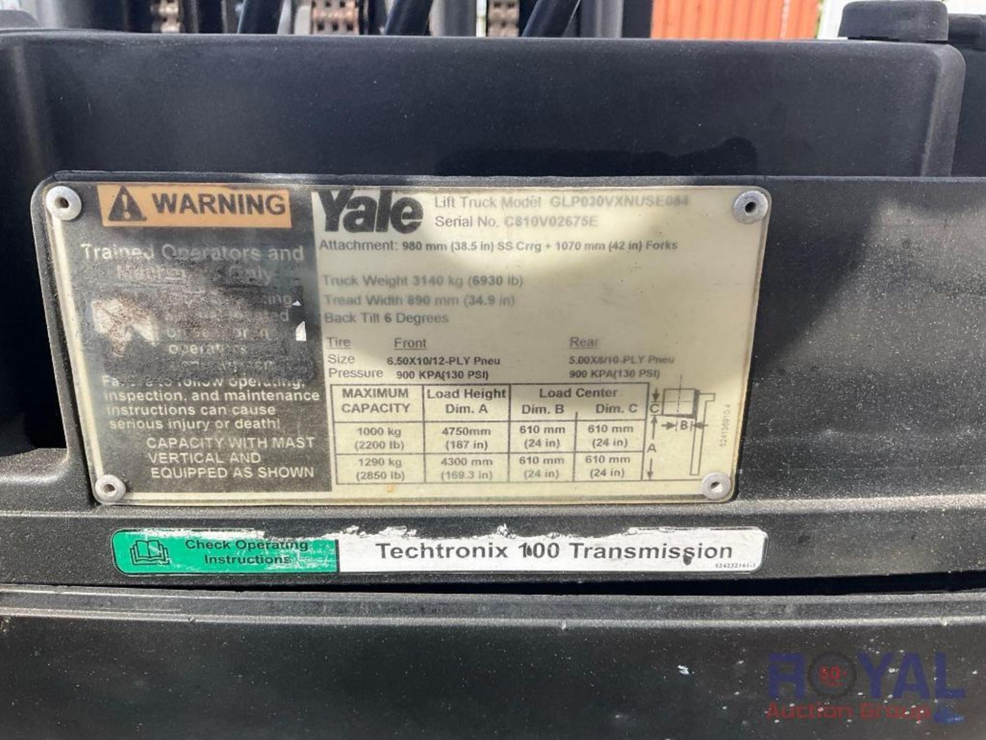 Yale GLP030VXNUSE084 3,000LB Pneumatic Propane Forklift - Image 5 of 25