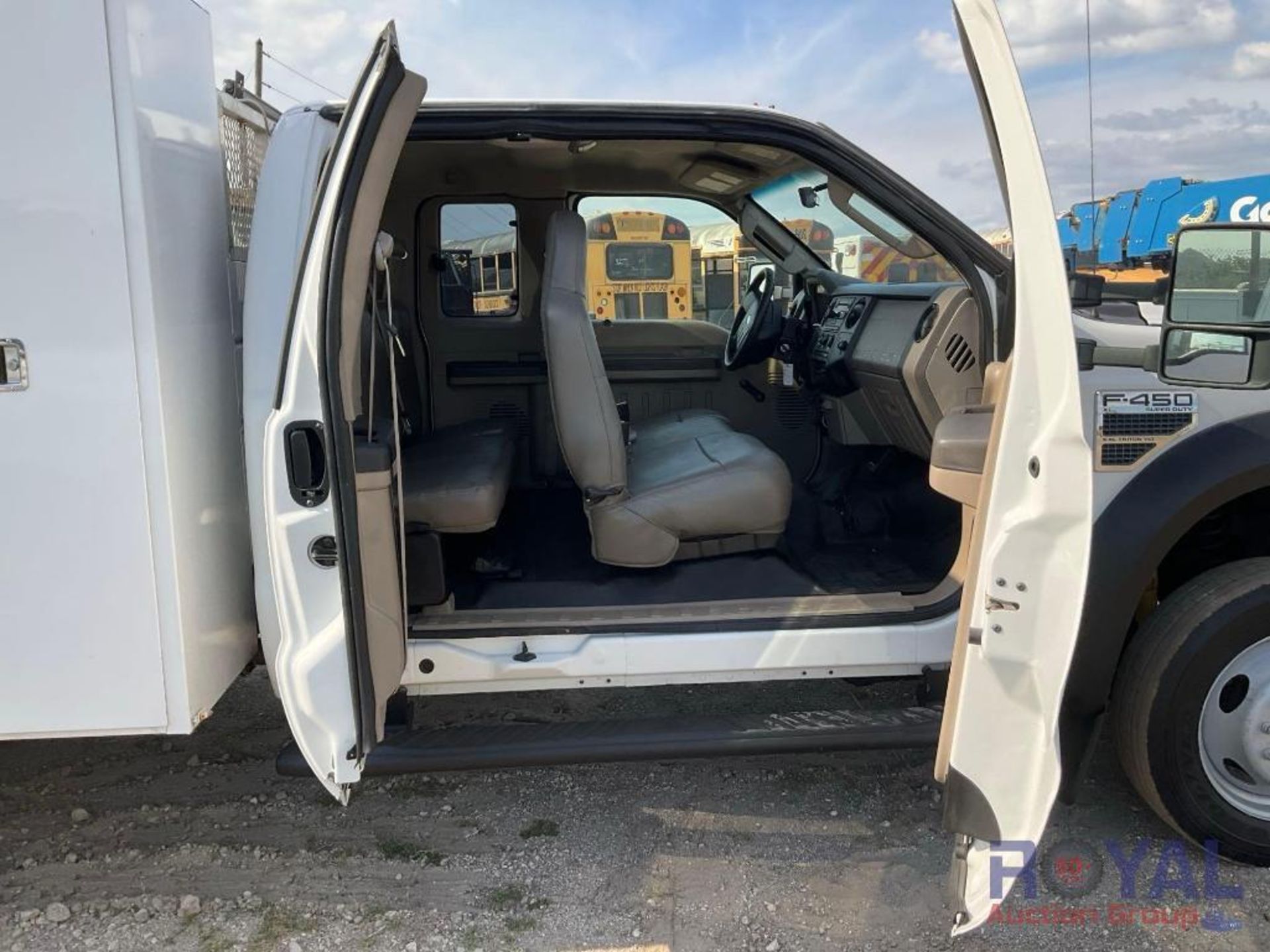 2008 Ford F450 Extended Cab Service Truck - Image 31 of 41