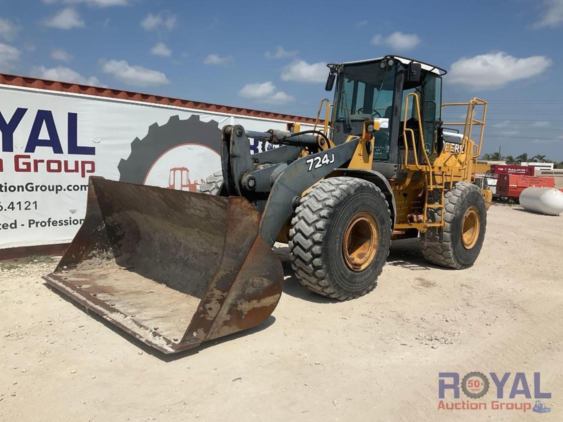 2006 John Deere 724J Articulated Wheel Loader