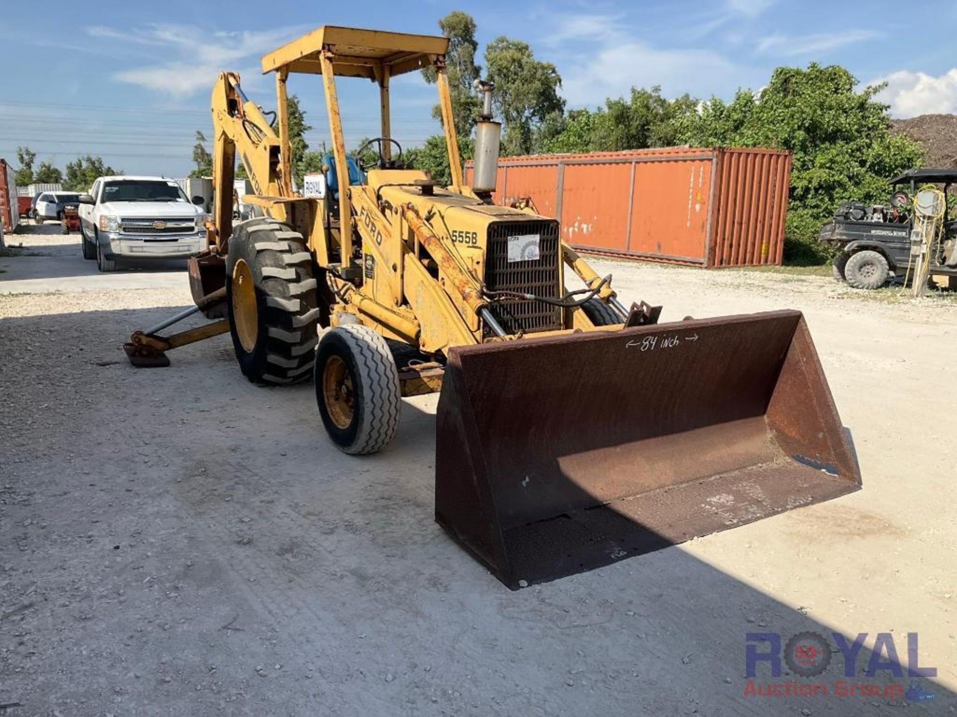 Ford 555B Loader Backhoe - Image 4 of 48