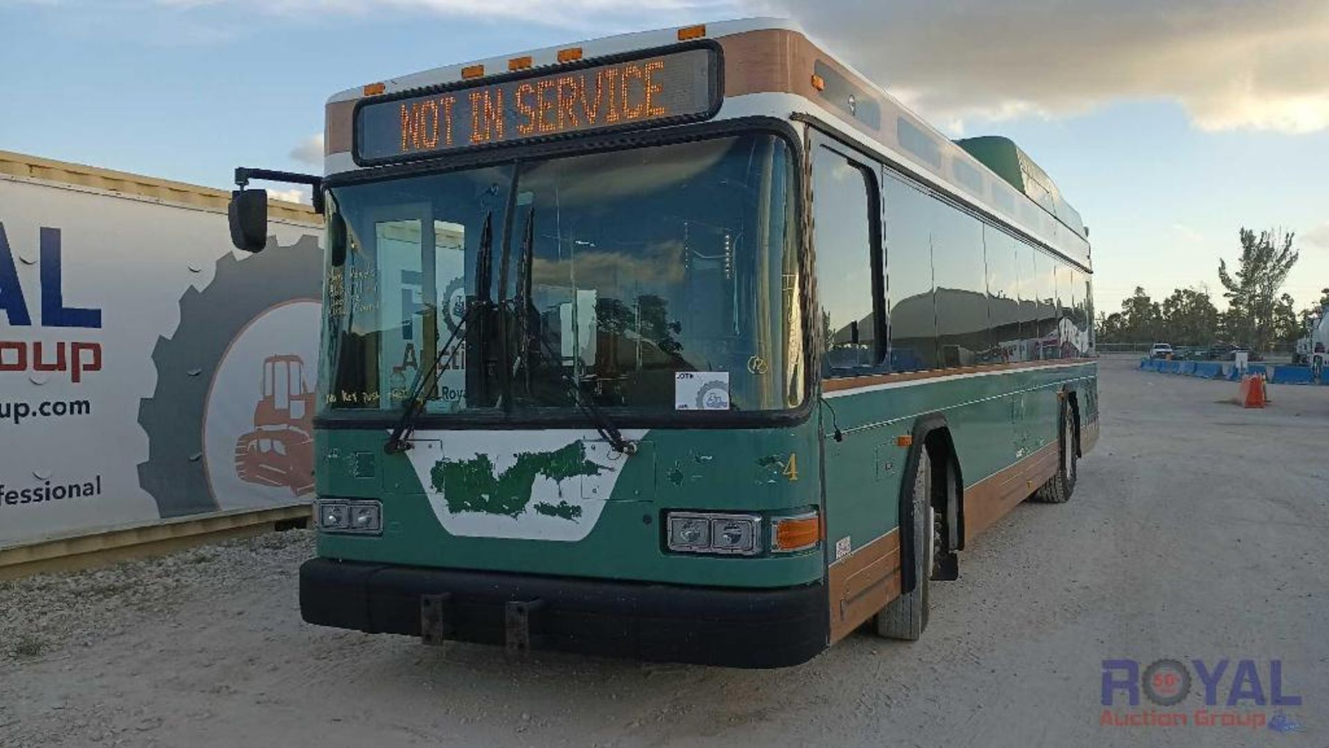 2007 Gillig G30B102N4 Low Floor Passenger Bus