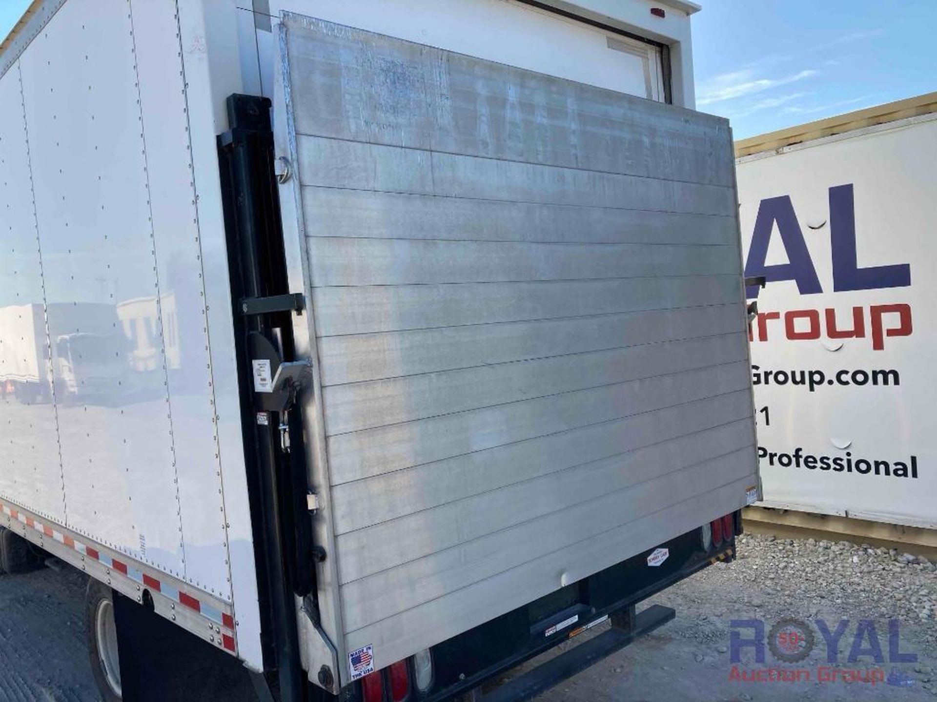 2019 Chevrolet 4500HD 14ft Thermo King Reefer Box Truck - Image 31 of 40