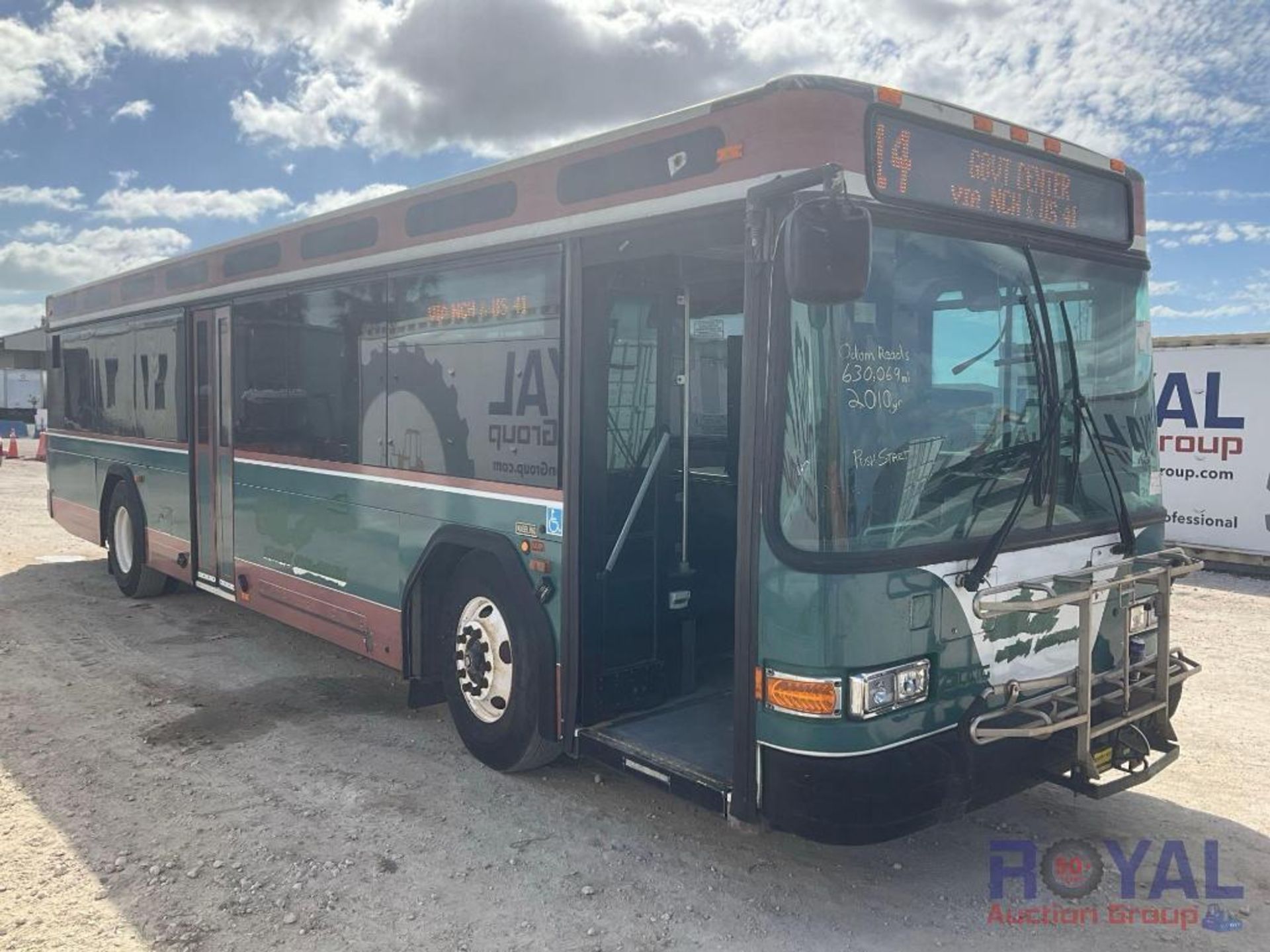 2010 Gillig G27B102N4 Low Floor Passenger Bus - Image 2 of 53