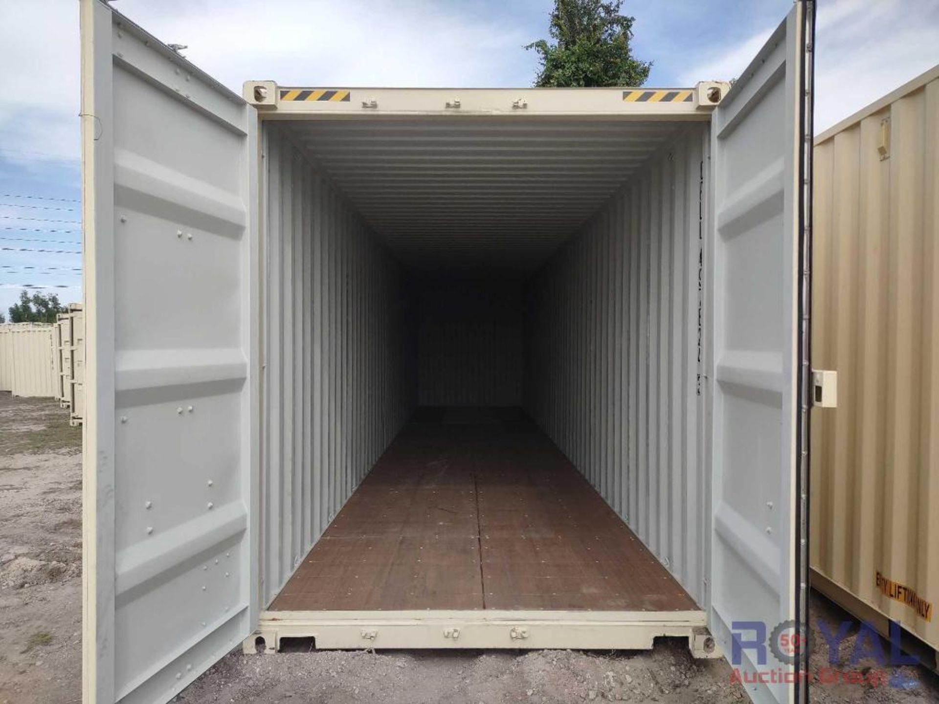 40ft One Time Use Shipping Container - Image 4 of 6