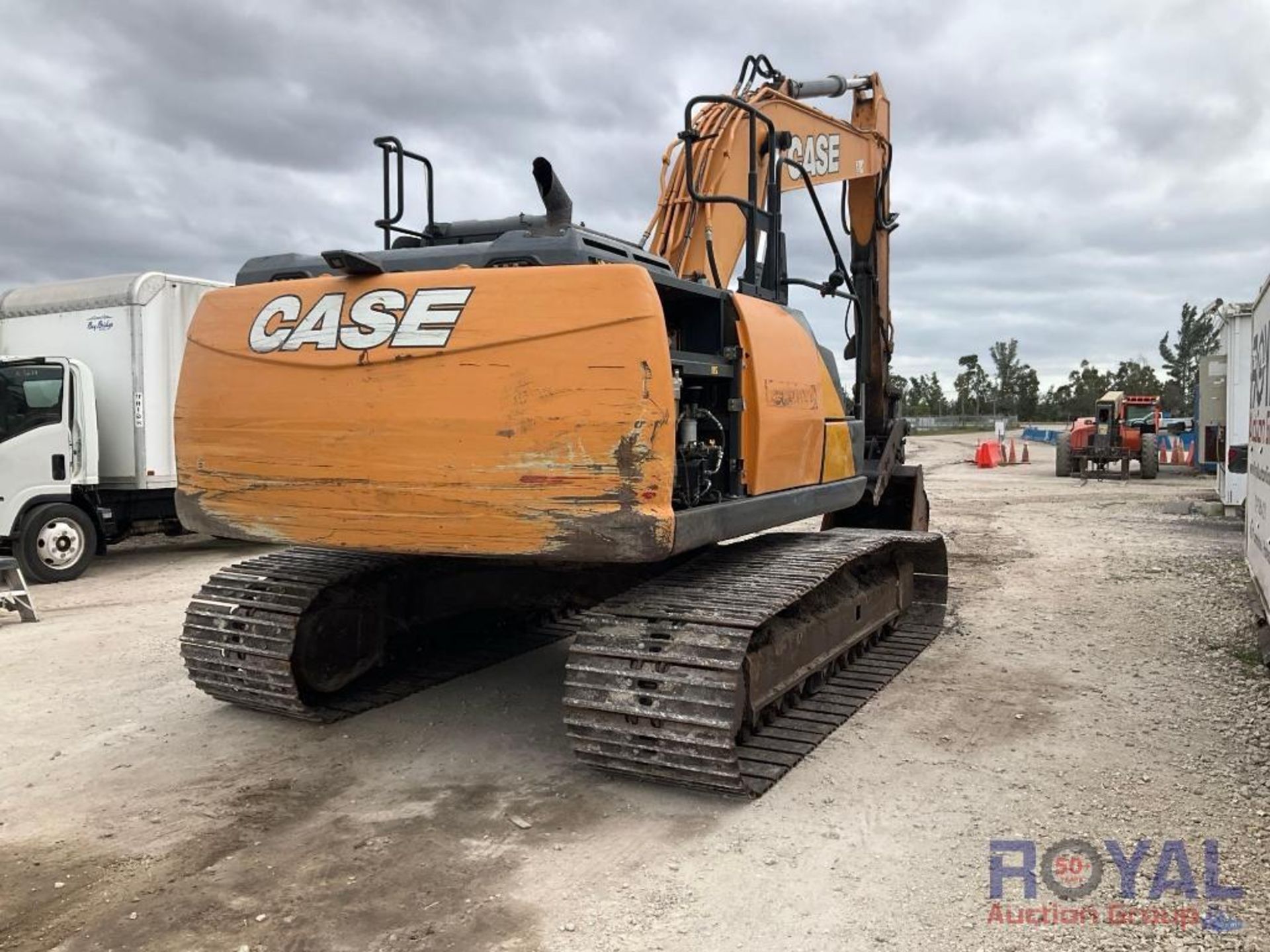 2017 Case CX210D Hydraulic Excavator - Image 3 of 25