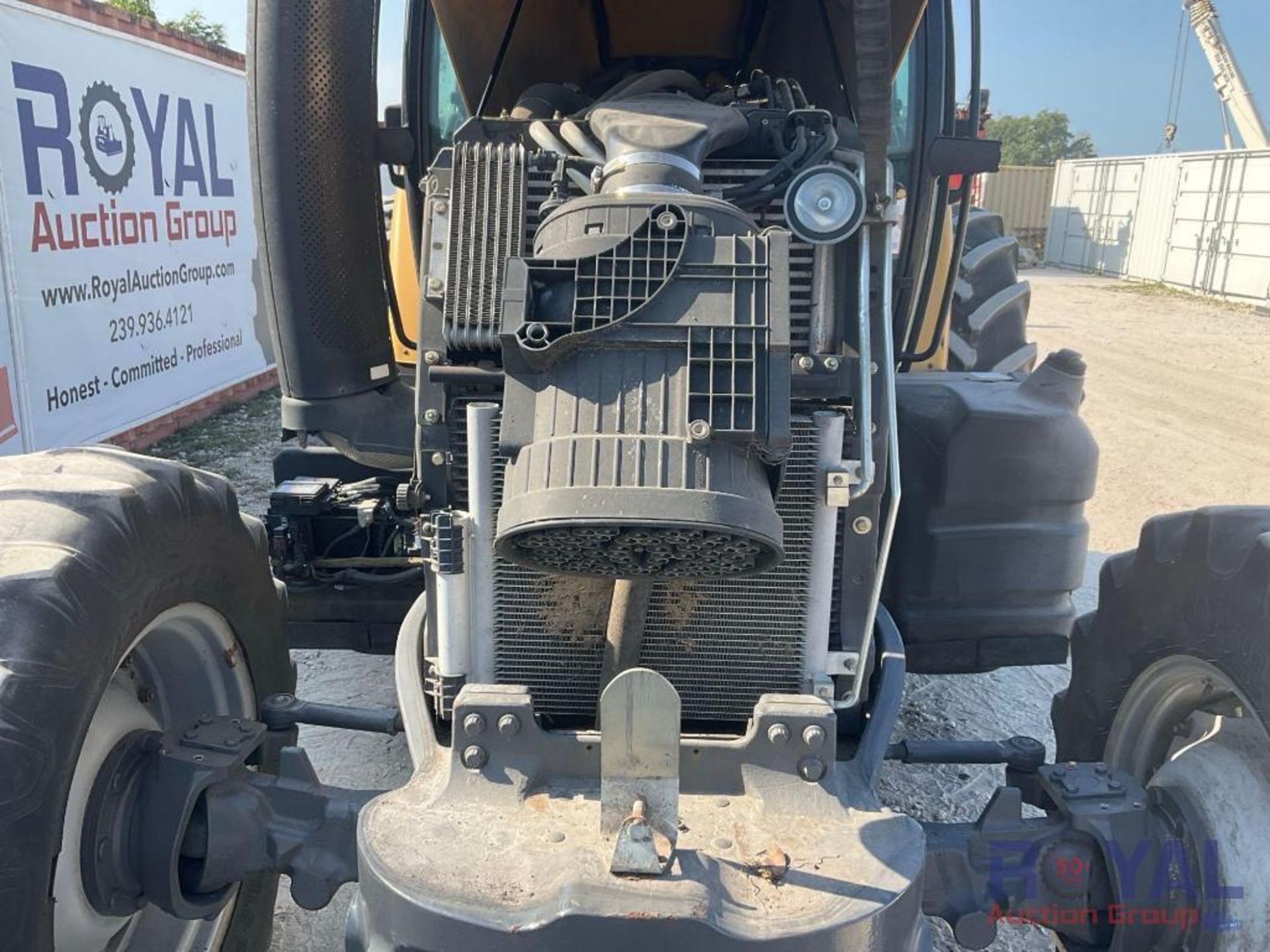 2018 Challenger MT525E 4WD Tractor - Bild 8 aus 36