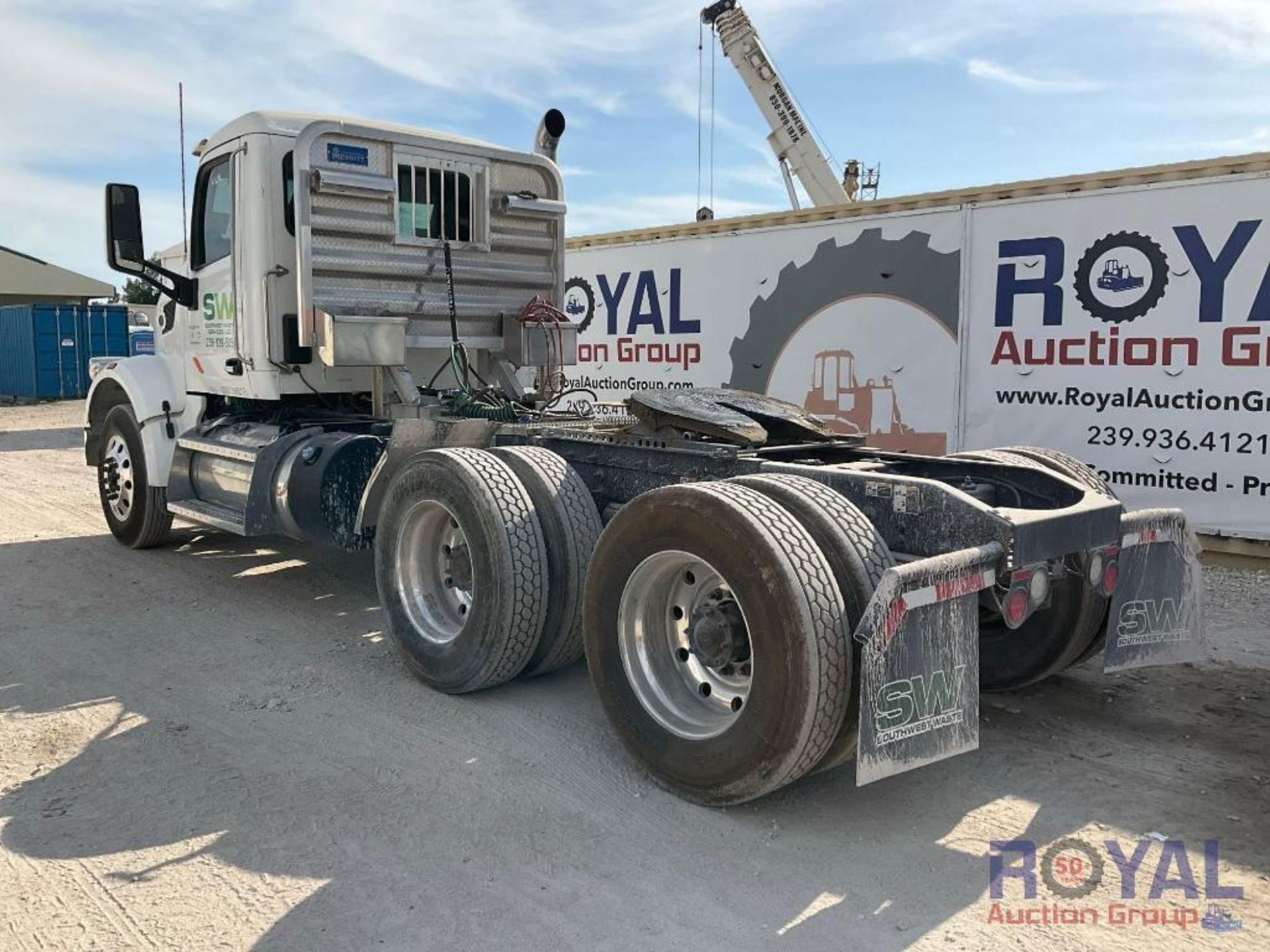 2022 Peterbuilt 567 T/A Day Cab Truck Tractor With Wet Kit - Image 2 of 56