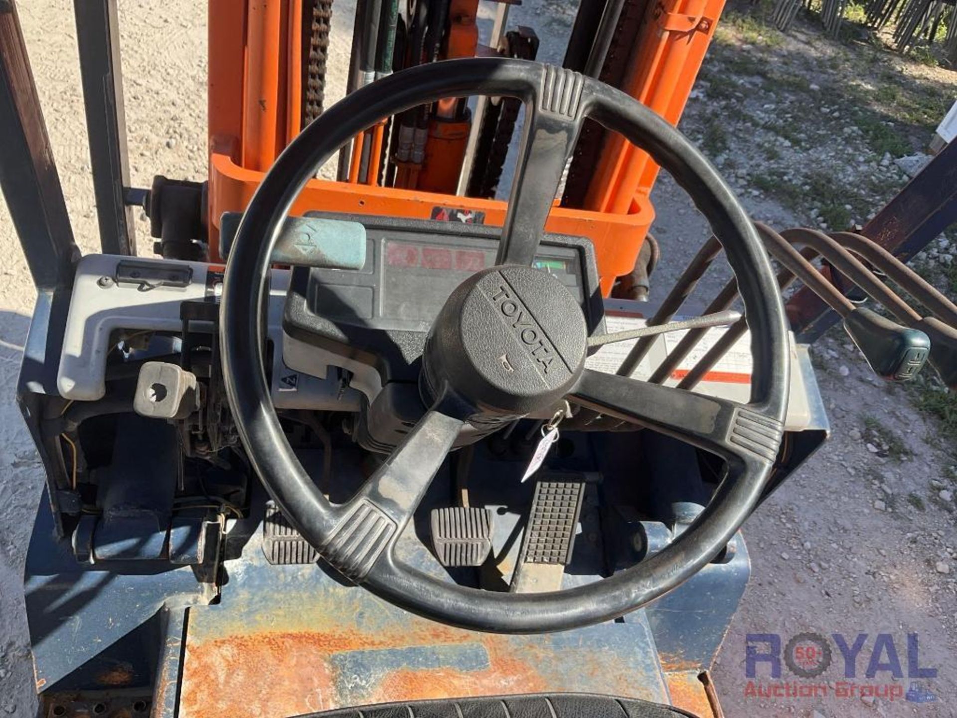 1991 Toyota 5FGC20 3,550LB Cushion Tire Forklift - Image 10 of 22