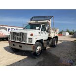 2002 GMC C7500 S/A Dump Truck