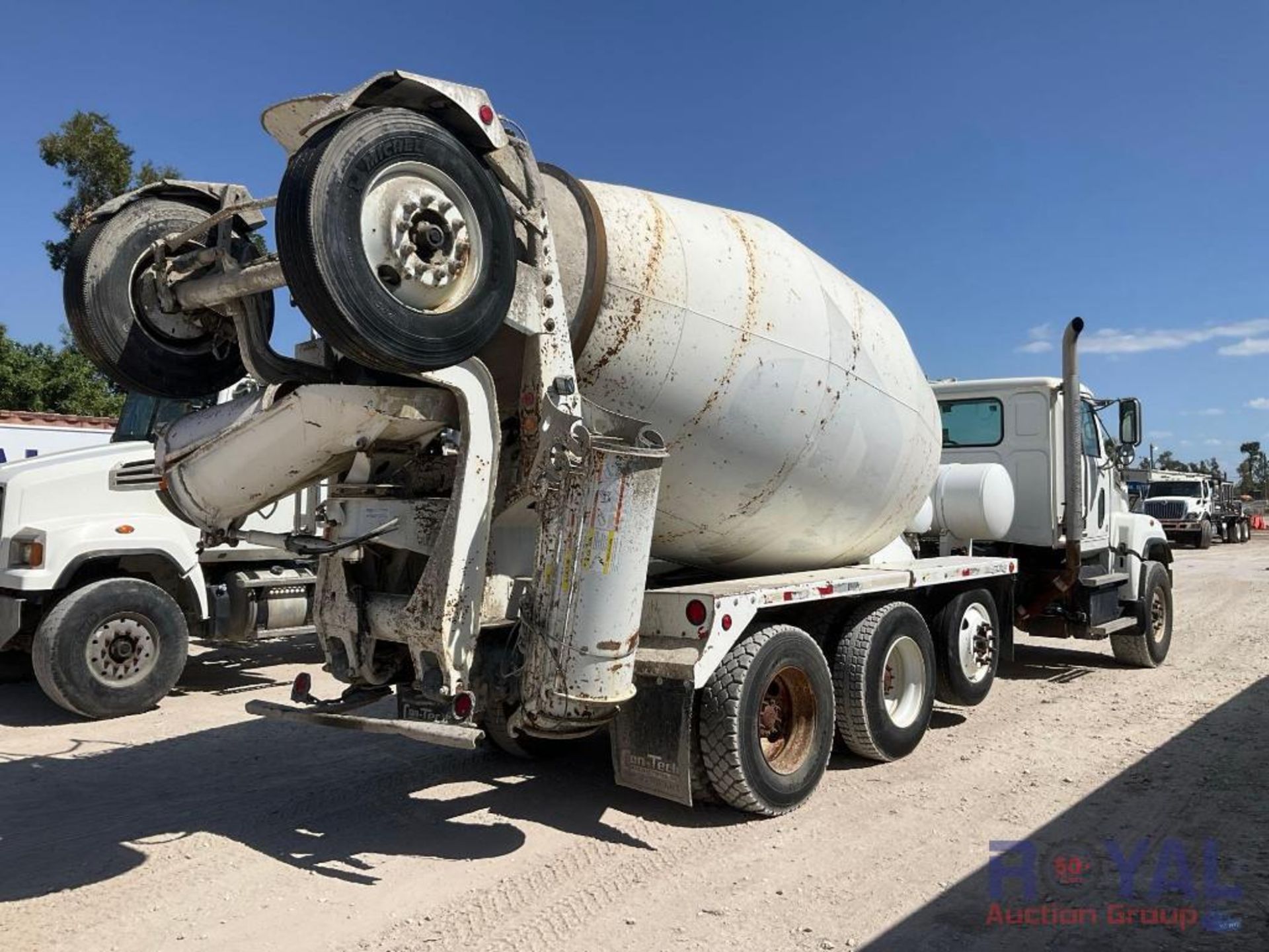 2020 Western Star 4700 Con-Tech Bridgeking 11 CuYd Tri-Axle Cement Mixer - Image 3 of 37