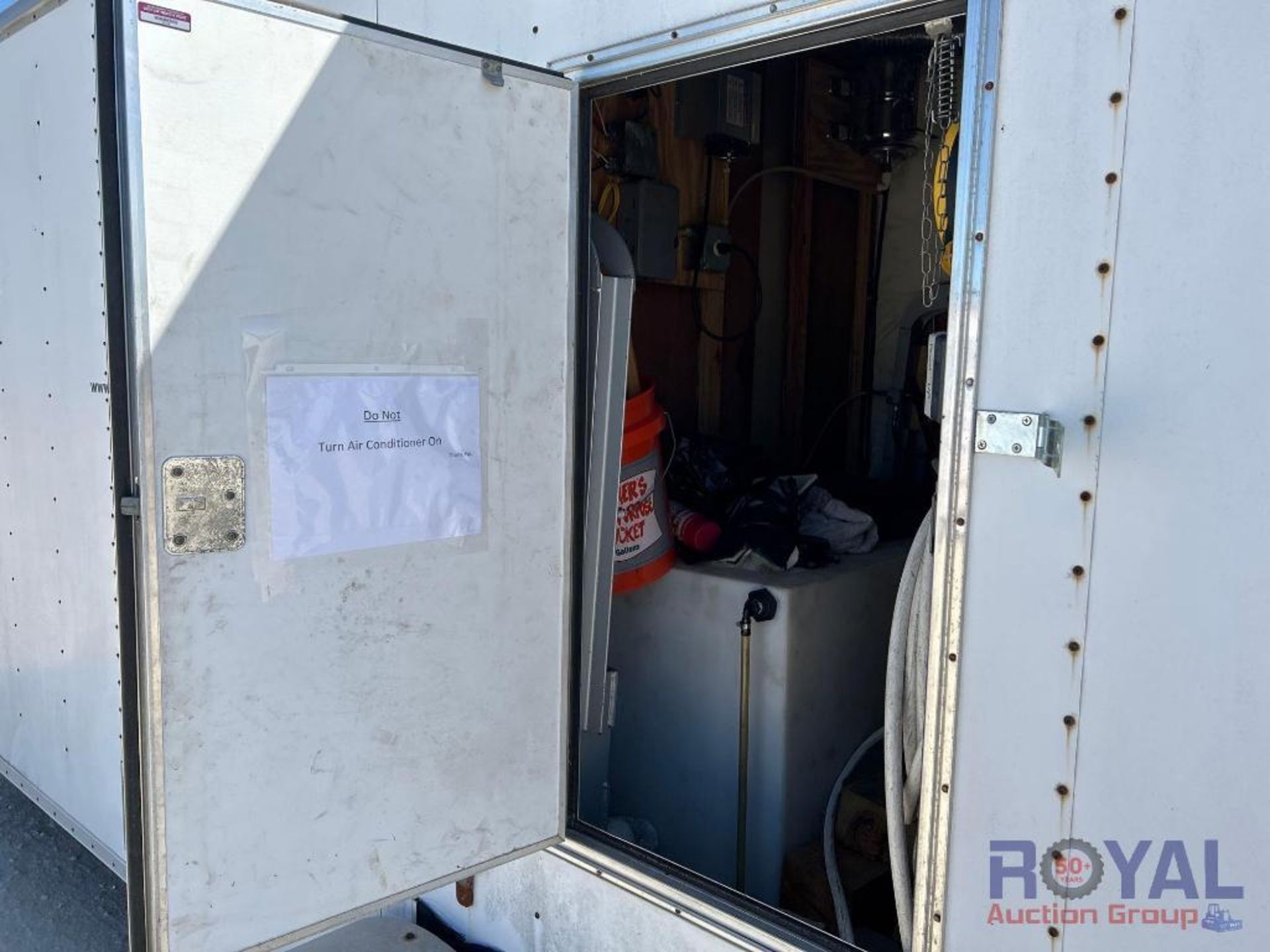 2008 Wells Cargo WC20-ADA Towable Restroom Trailer - Image 8 of 17