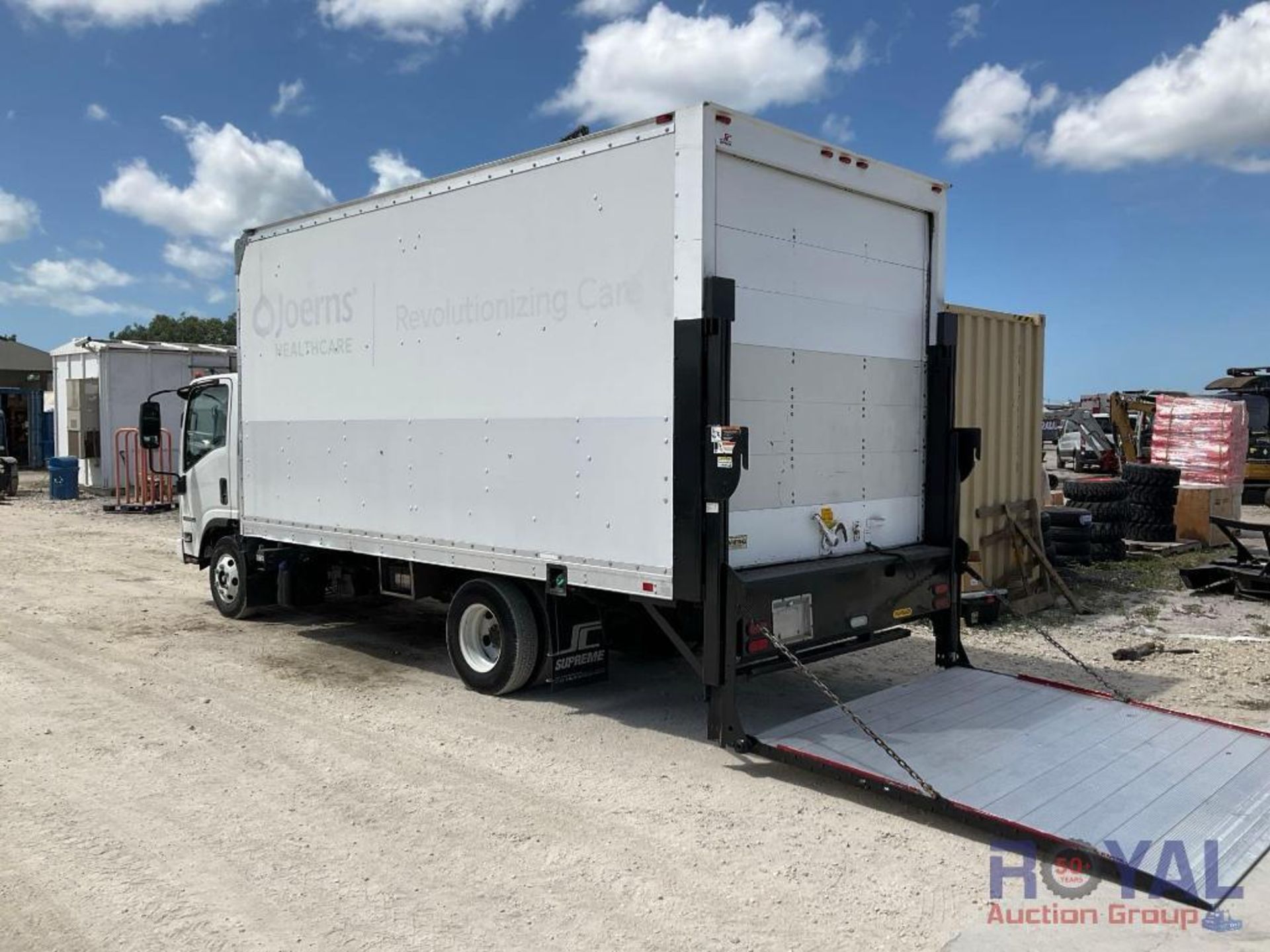 2016 Isuzu NPR 16ft Box Truck - Image 4 of 37