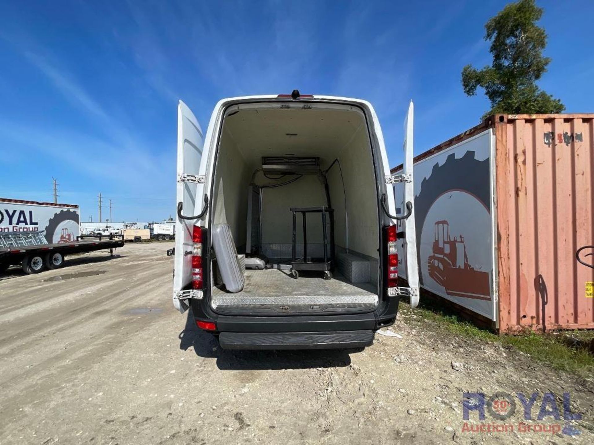 2013 Mercedez Sprinter 2500 Cargo Van - Image 21 of 34