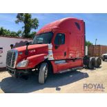 2011 Freightliner Cascadia 125 T/A Sleeper Truck Tractor