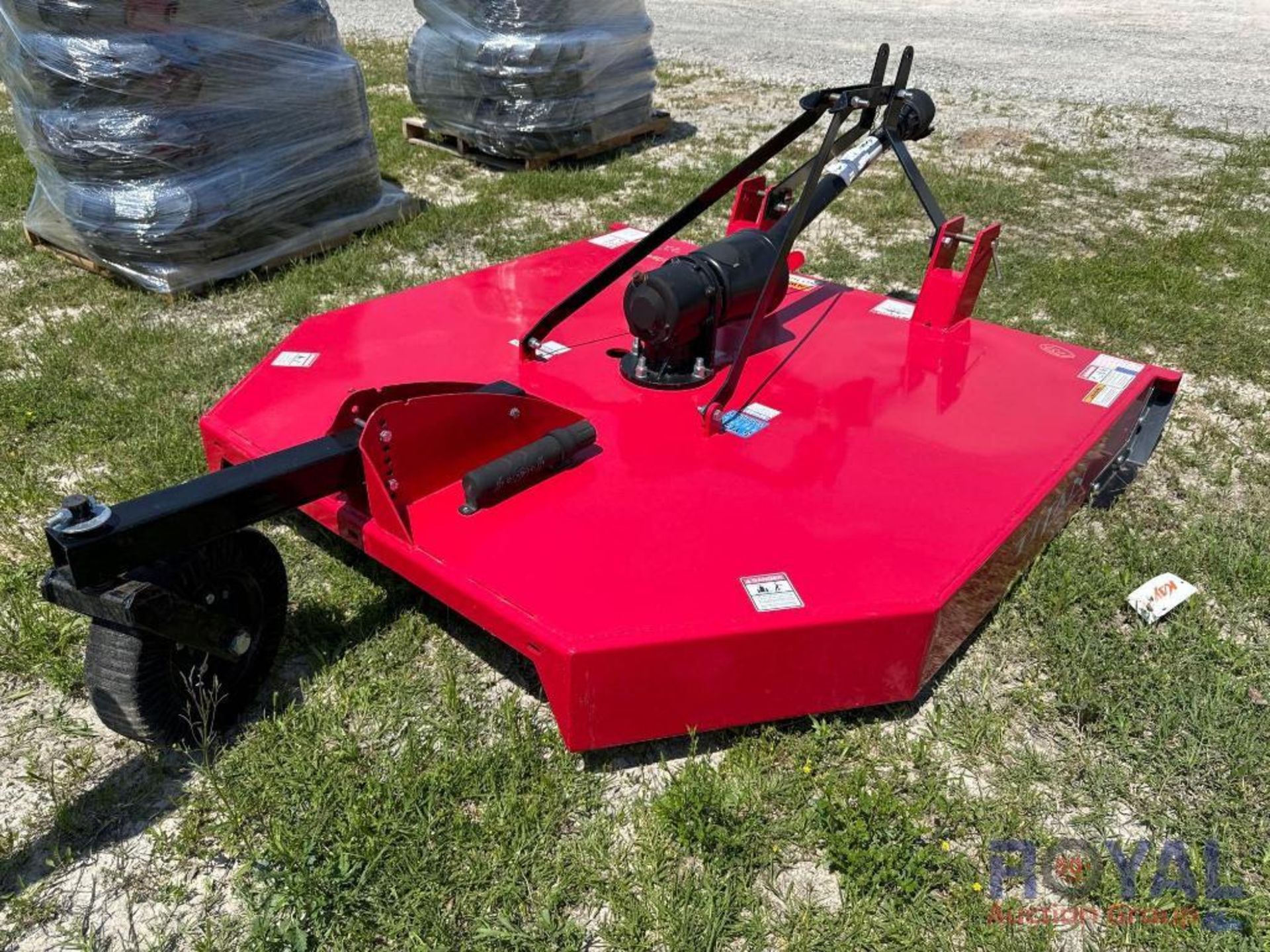 Unused Titan Implement 72in 3 Point Hitch Brush Mower - Image 3 of 9