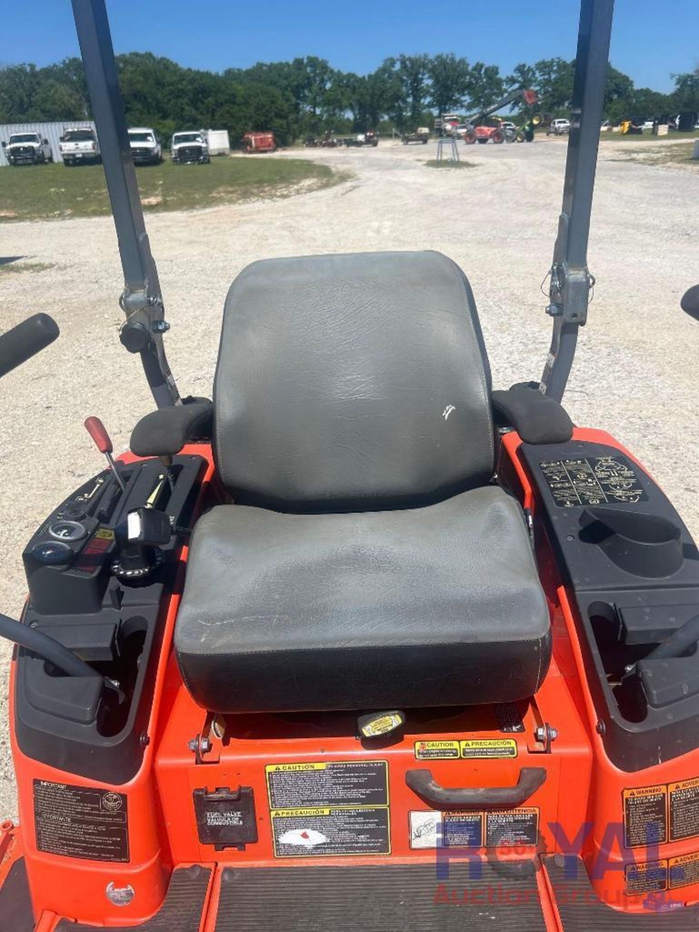 Kubota ZD323 60 Inch Diesel Zero Turn Mower - Image 20 of 26