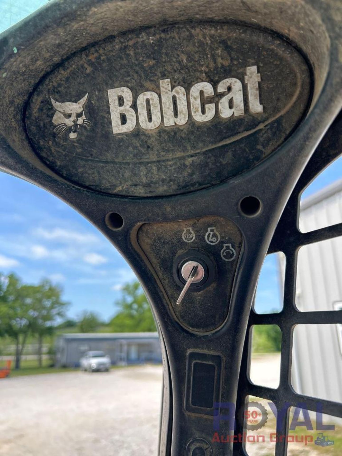 2017 Bobcat T550 Compact Track Loader Skid Steer - Image 8 of 39