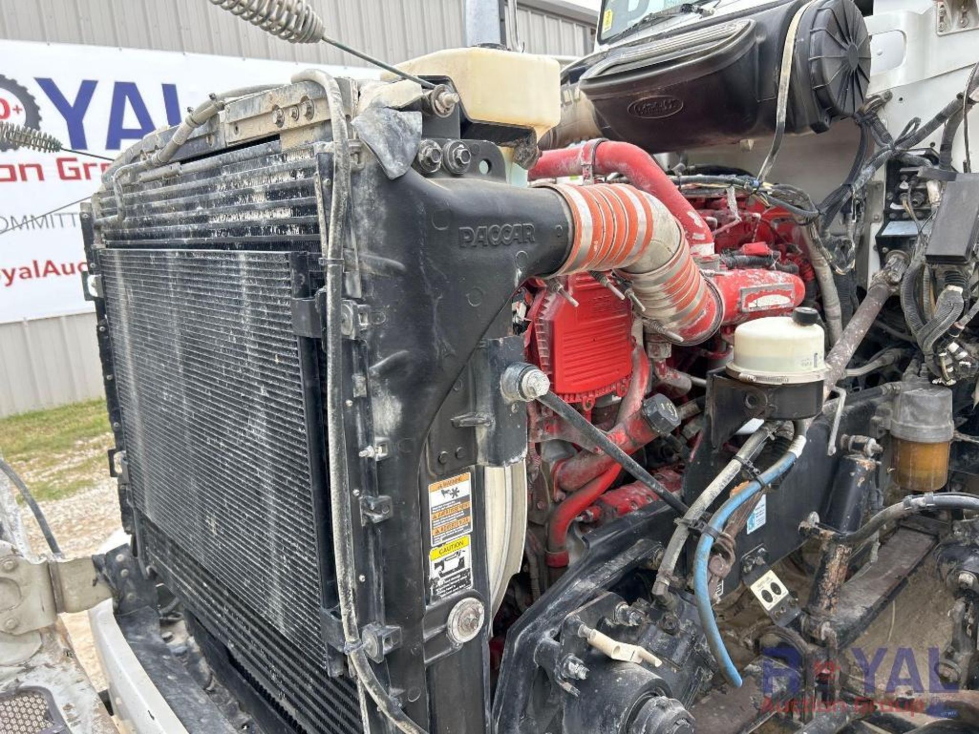 2011 Peterbilt 386 T/A Sleeper Truck Tractor Complete Engine Overhaul - Image 26 of 43