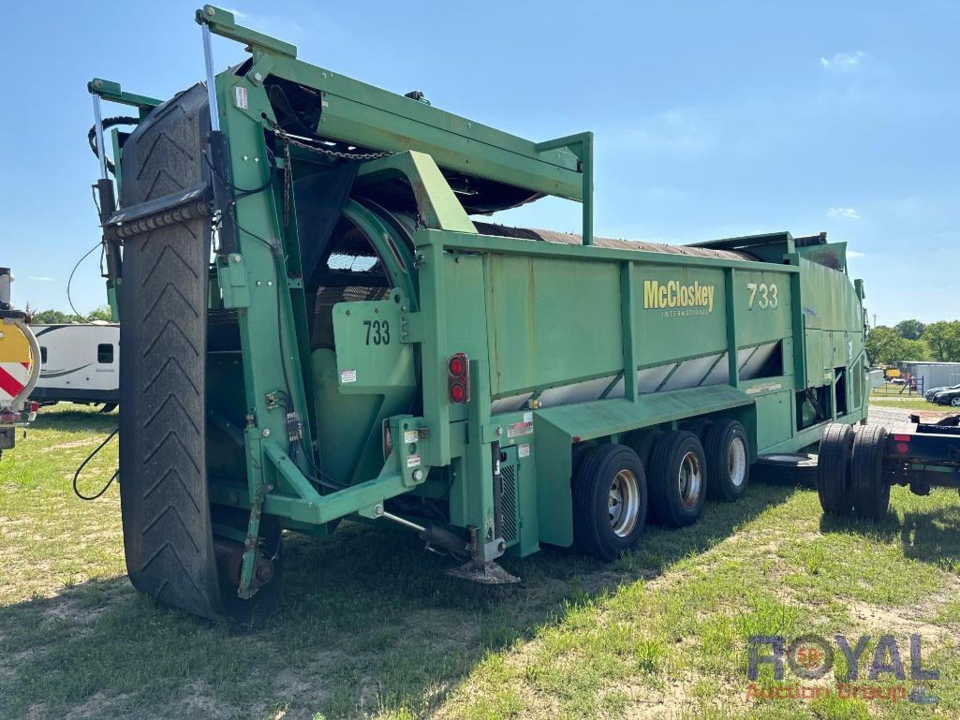 2012 McCloskey 733RE Trommel Screener - Image 2 of 28