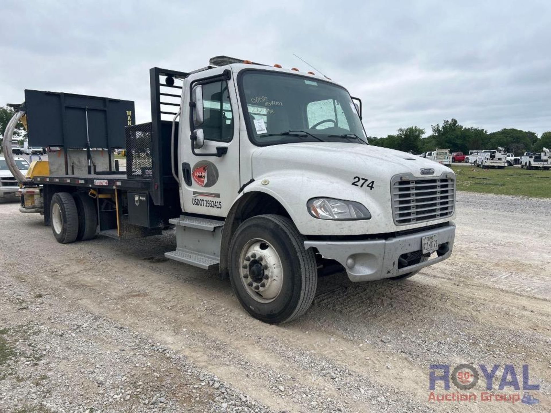 2019 Freightliner M2 106 TMA Attenuator Truck - Image 2 of 33