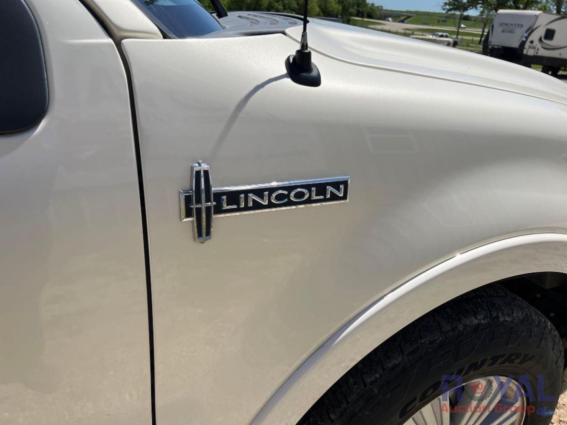 2015 Lincoln Mark LT Crew Cab Pickup Truck - Image 53 of 75