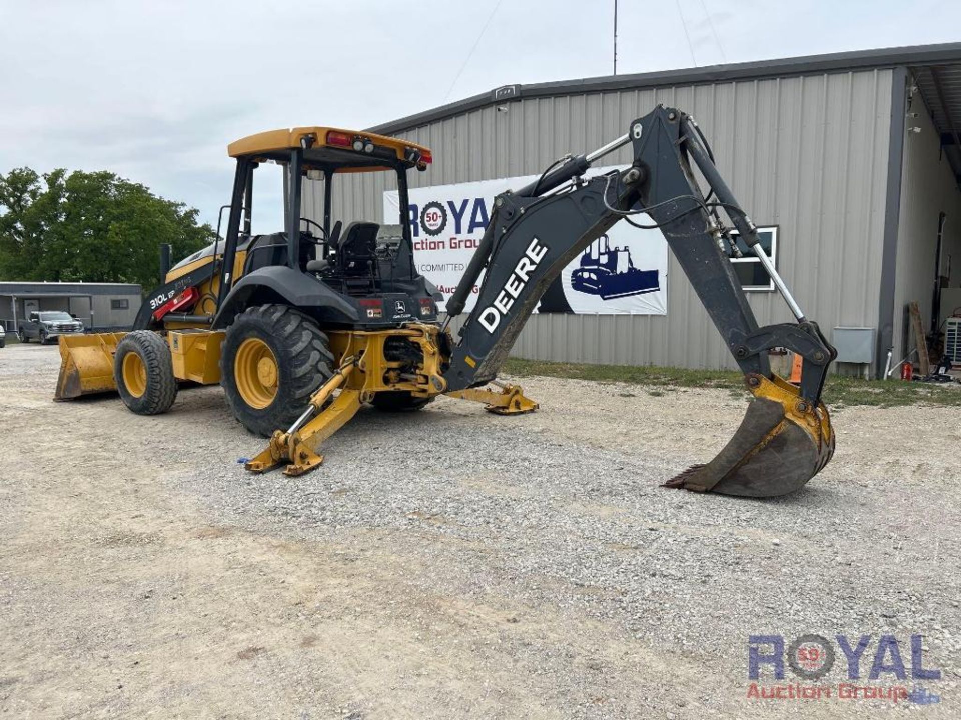 2019 John Deere 310L EP Loader Backhoe - Image 4 of 37