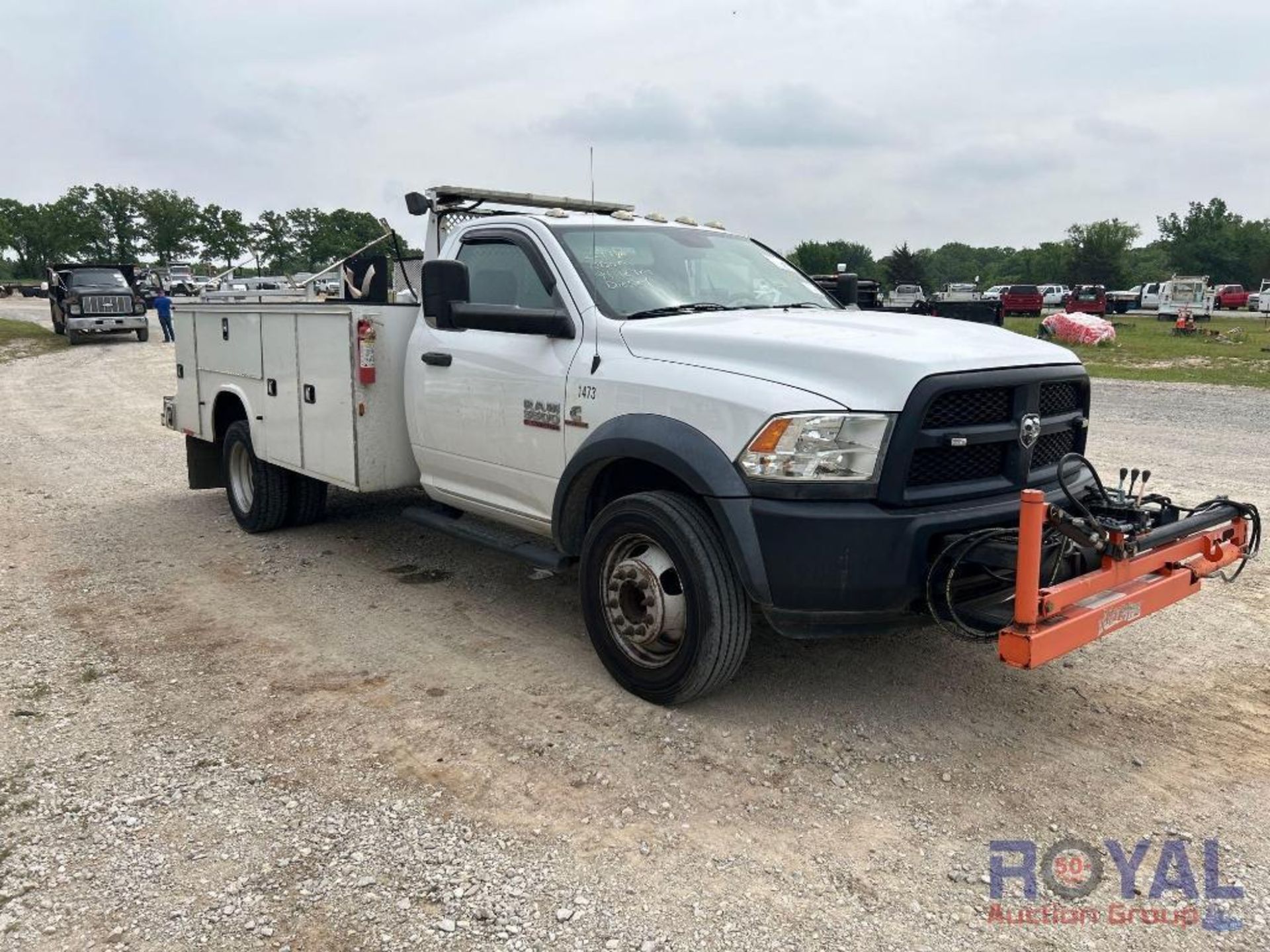 2014 Ram 5500HD Diesel Service Truck - Image 2 of 36