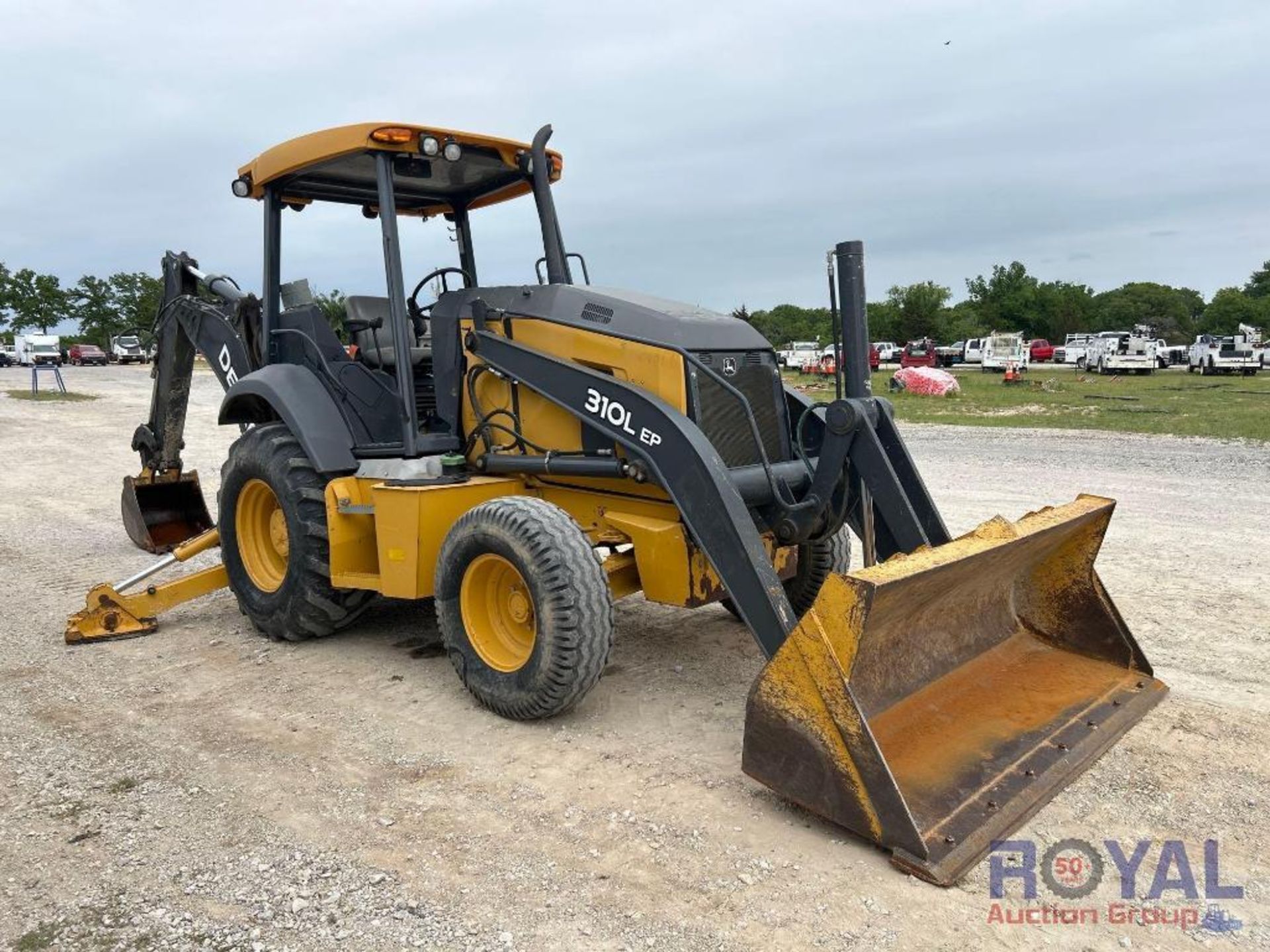 2019 John Deere 310L EP Loader Backhoe - Image 2 of 37